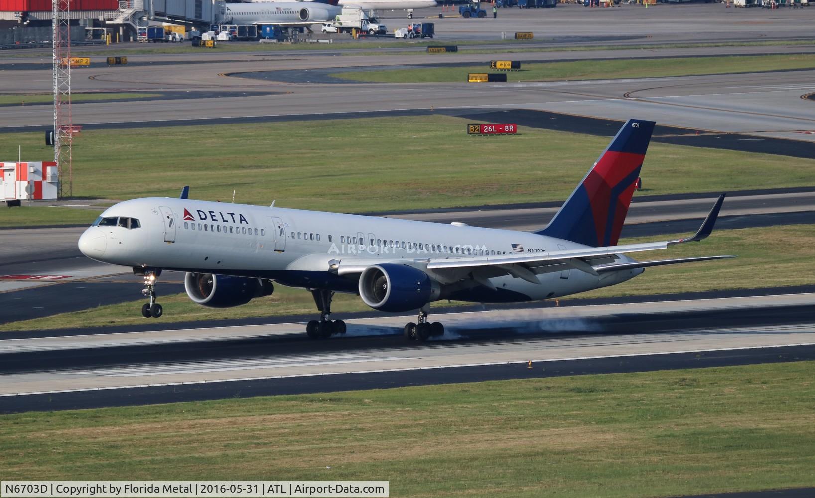 N6703D, 2000 Boeing 757-232 C/N 30234, Delta