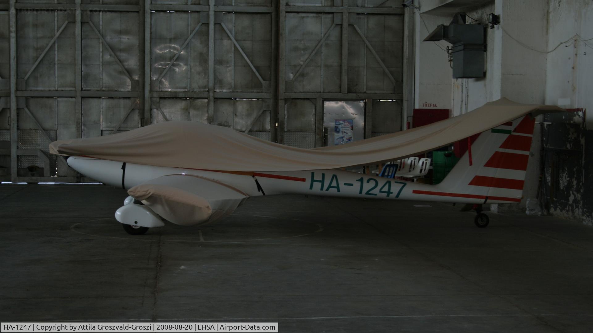 HA-1247, 1984 Hoffmann H-36 Dimona C/N 3631, Szentkirályszabadja Airport, Hungary