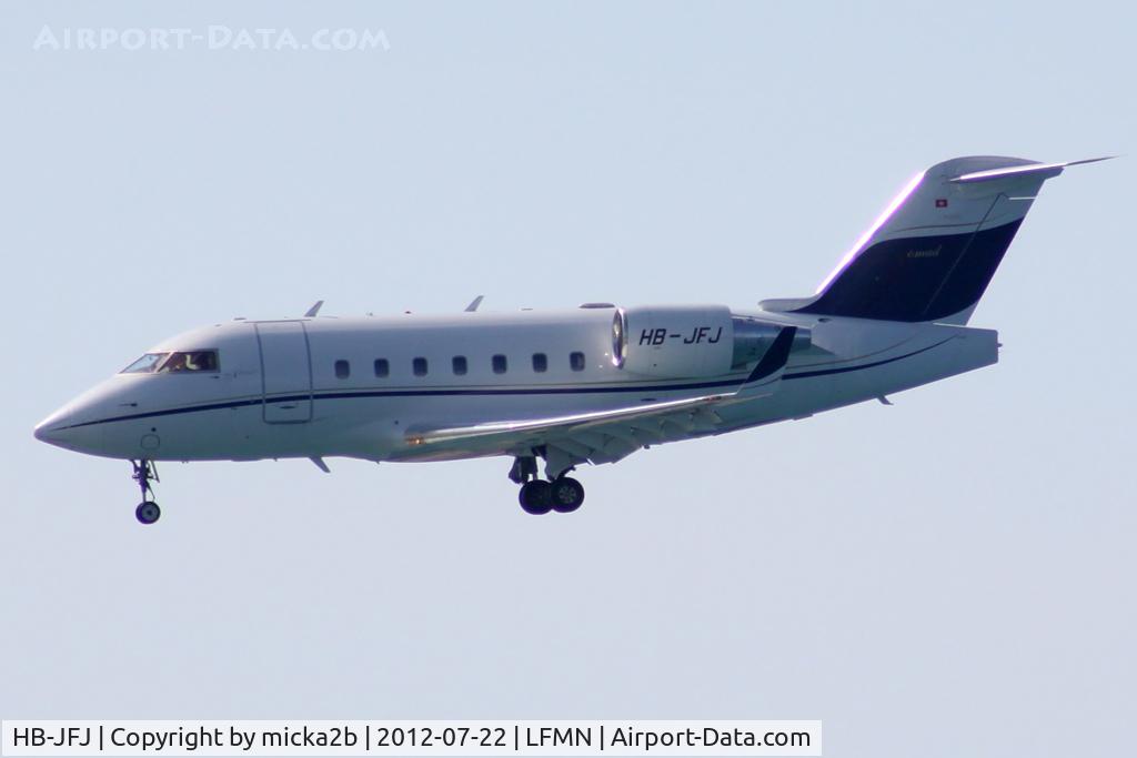 HB-JFJ, 2005 Bombardier Challenger 604 (CL-600-2B16) C/N 5599, Landing
