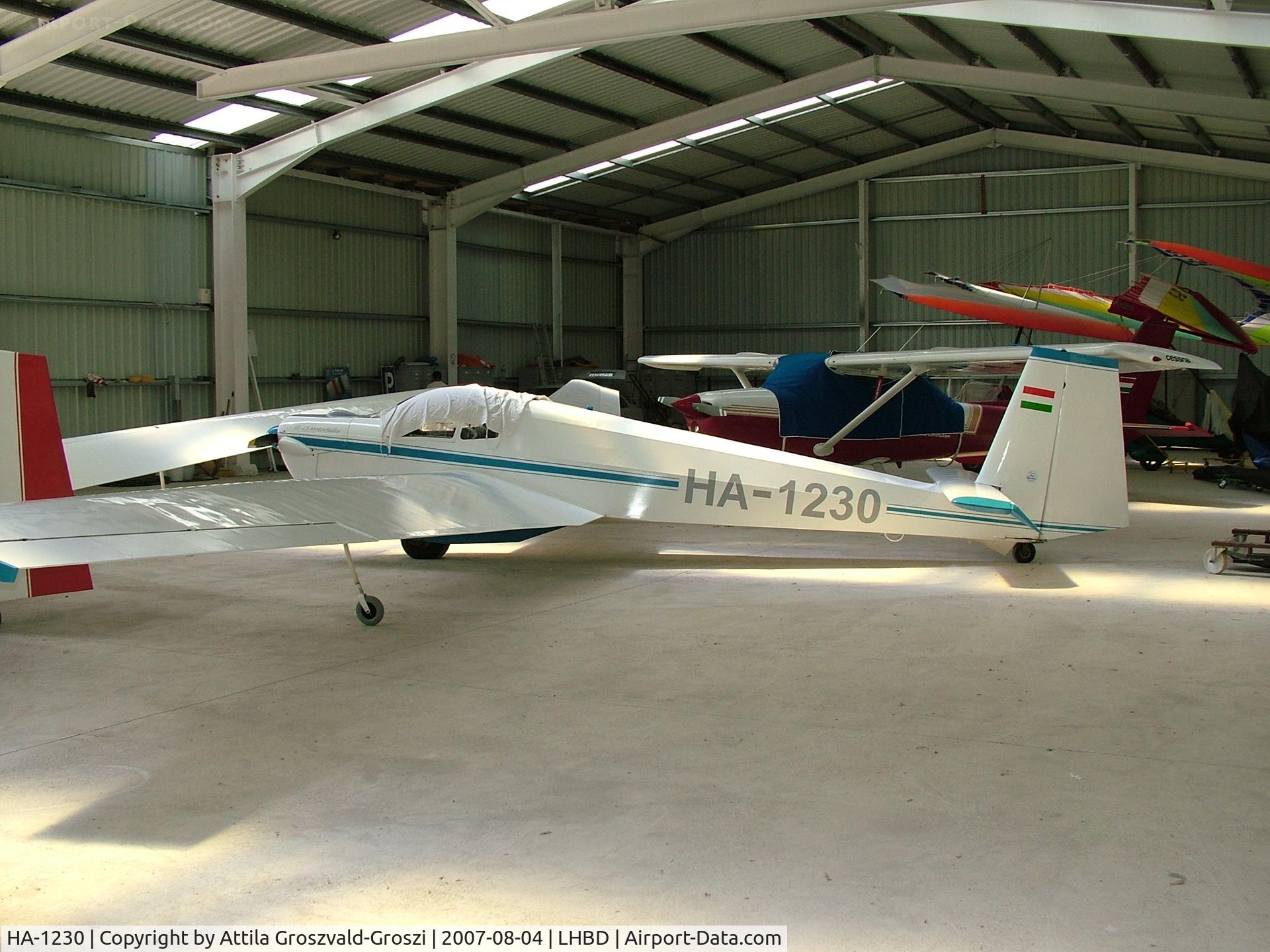 HA-1230, 1971 Scheibe SF-25C Falke C/N 46217C, Börgönd Airport, Hungary
