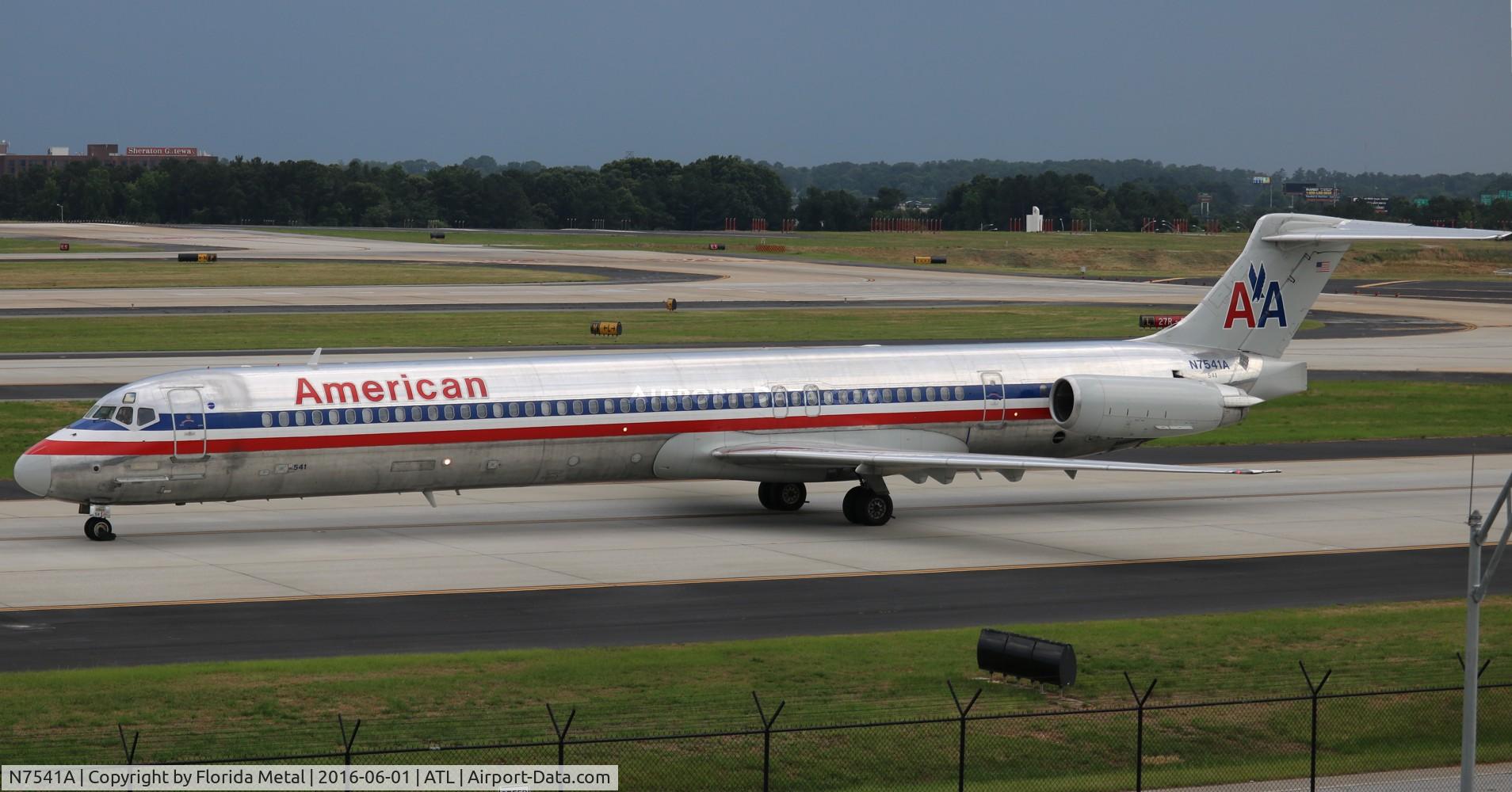 N7541A, 1990 McDonnell Douglas MD-82 (DC-9-82) C/N 49995, American