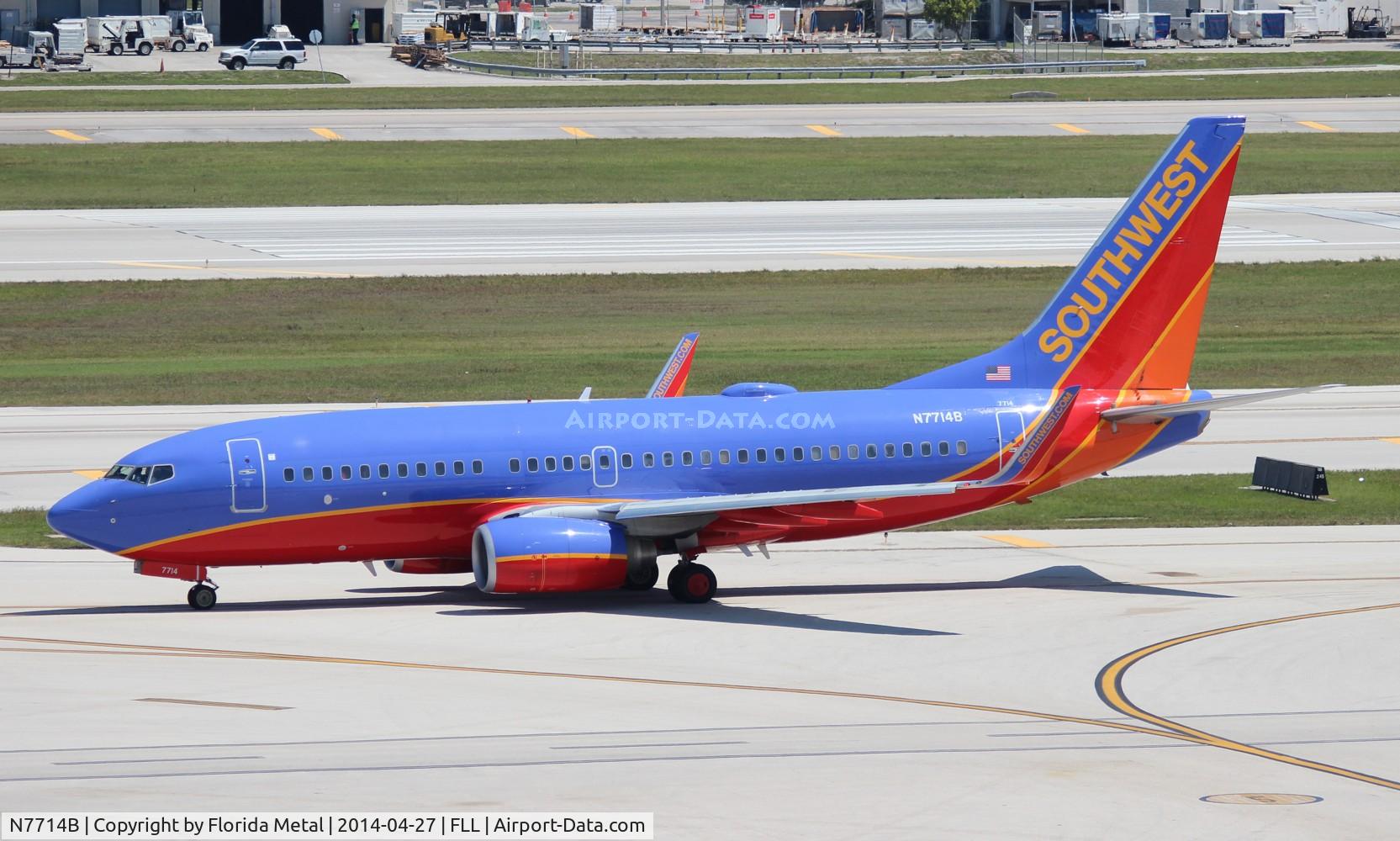 N7714B, 2004 Boeing 737-76N C/N 32679, Southwest
