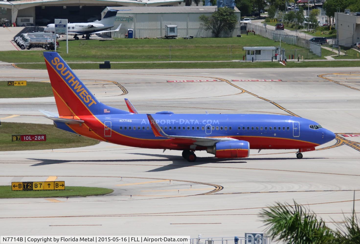 N7714B, 2004 Boeing 737-76N C/N 32679, Southwest