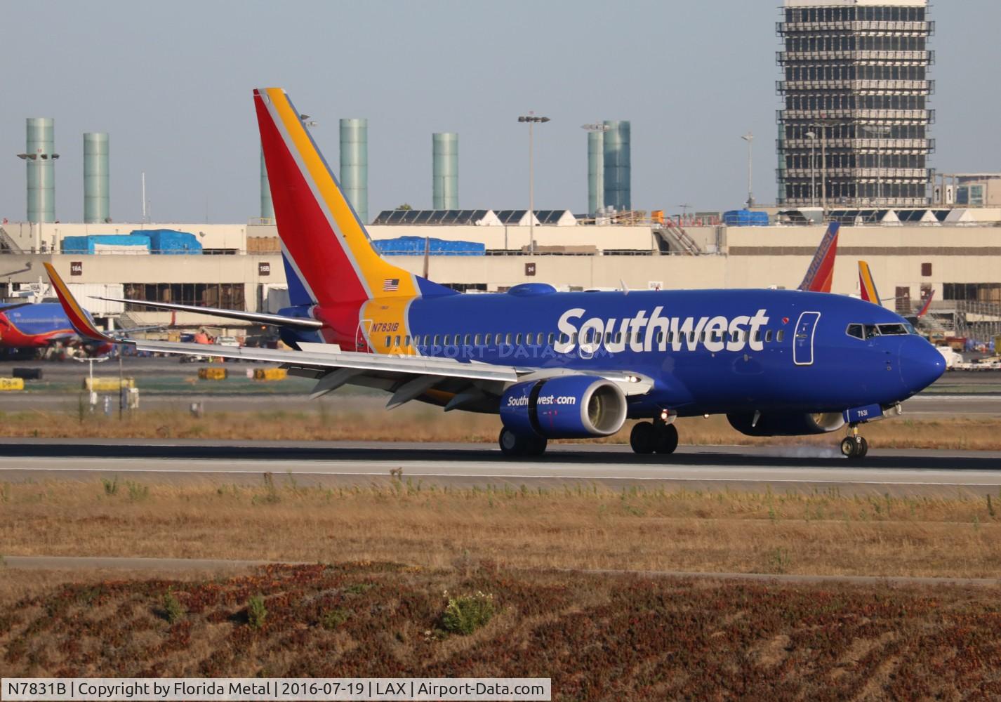 N7831B, 2003 Boeing 737-7CT C/N 32752, Southwest