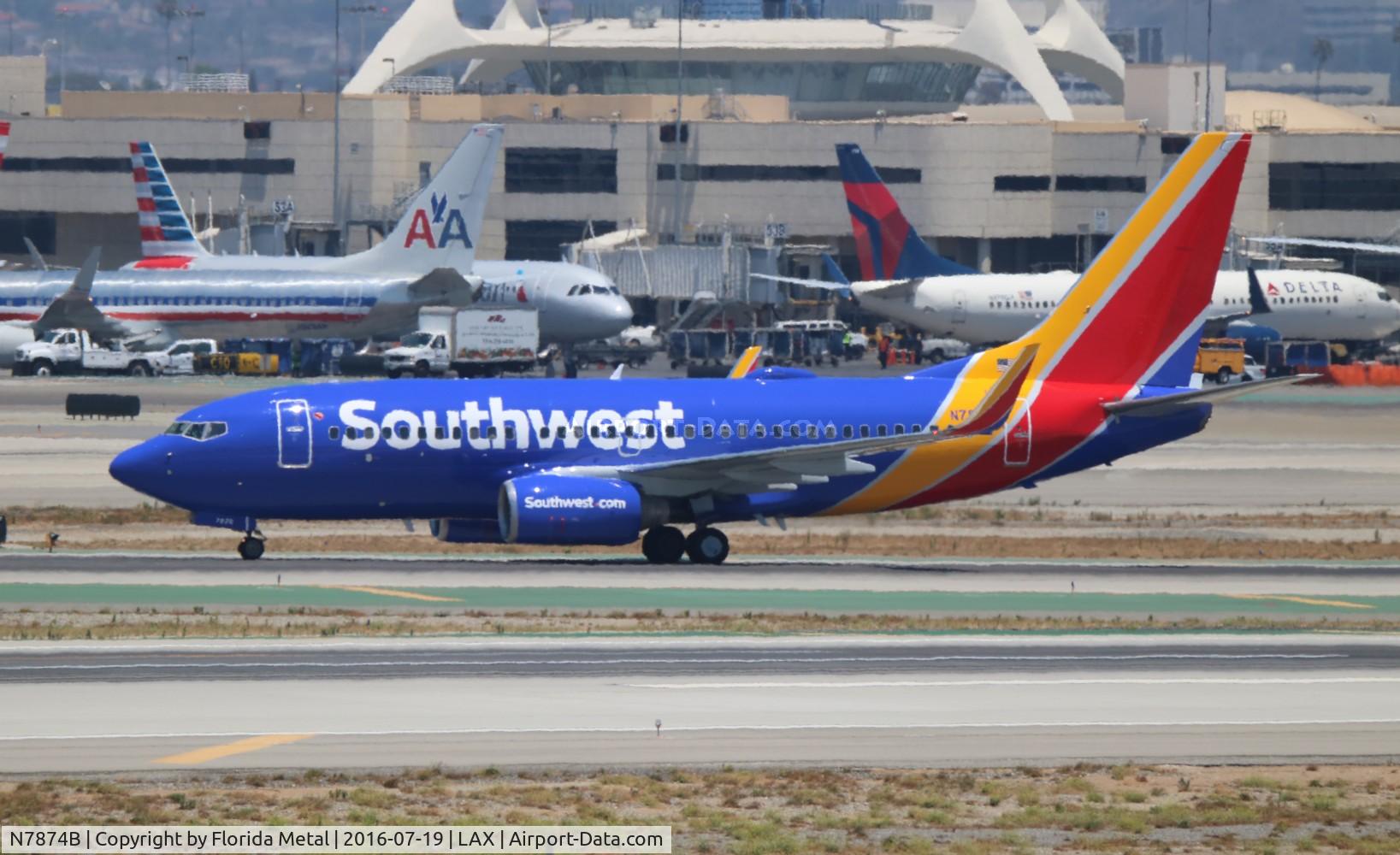 N7874B, 2004 Boeing 737-7Q8 C/N 29352, Southwest