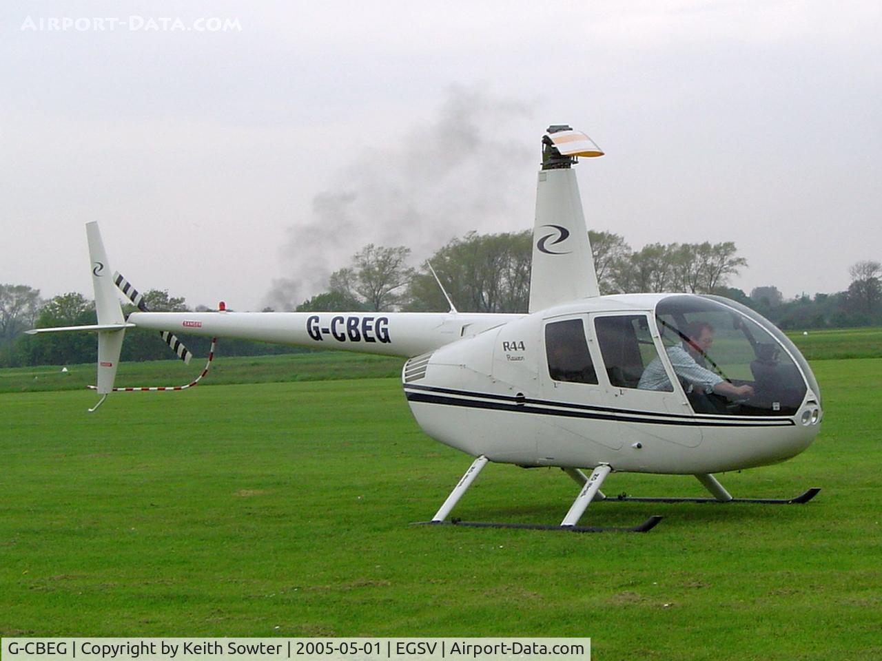 G-CBEG, 2001 Robinson R44 Raven C/N 1124, Flyin visitor