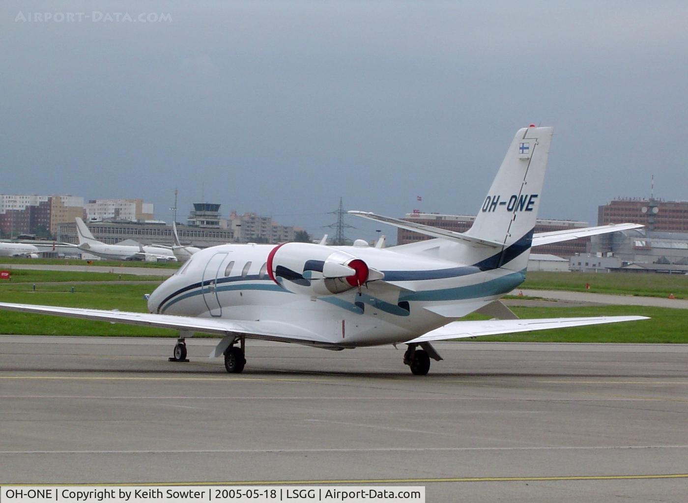 OH-ONE, 2001 Cessna 560XL Citation Excel C/N 560-5157, Geneva airport