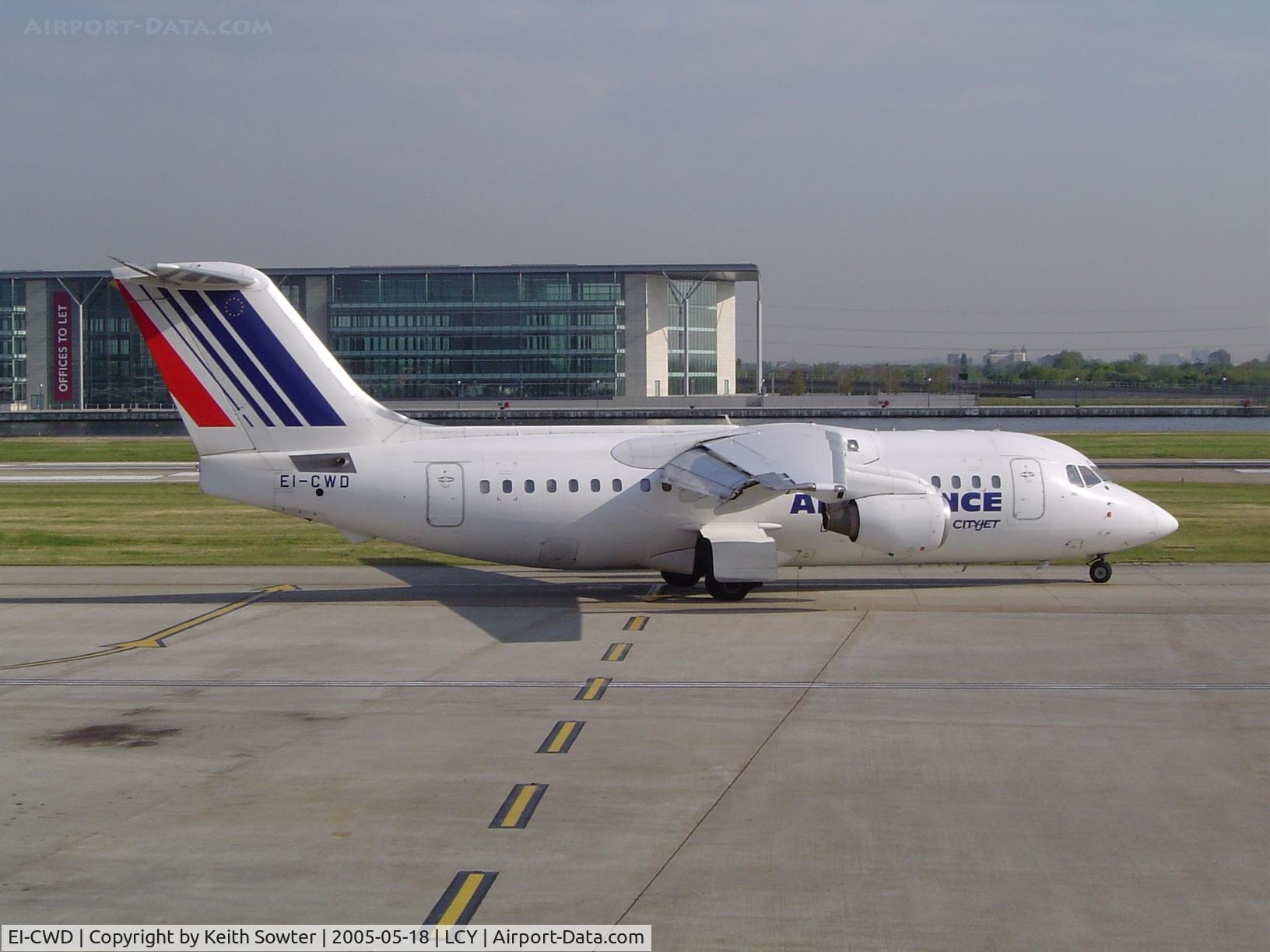 EI-CWD, 1988 British Aerospace BAe.146-200 C/N E2108, Taxying out