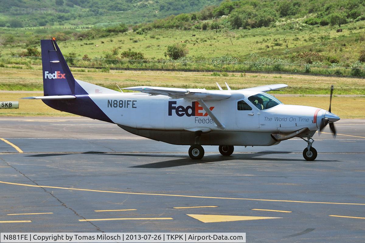 N881FE, 1990 Cessna 208B C/N 208B0204, 
