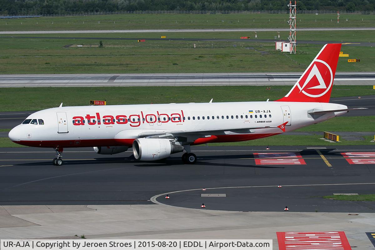 UR-AJA, 2000 Airbus A320-214 C/N 1213, Dusseldorf
