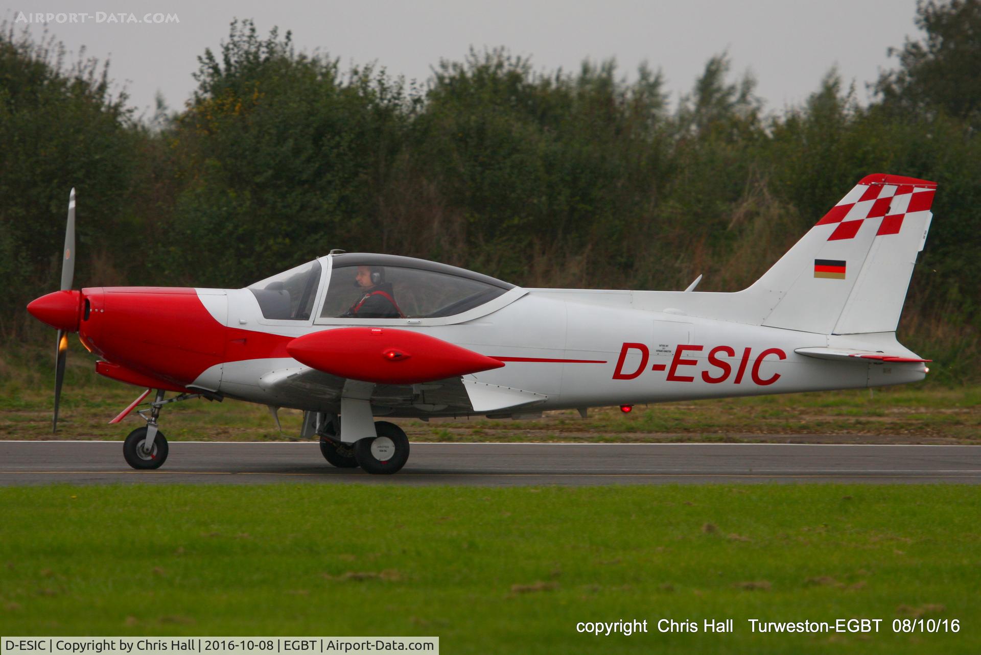 D-ESIC, 1966 SIAI-Marchetti F-260 C/N 102, at Turweston