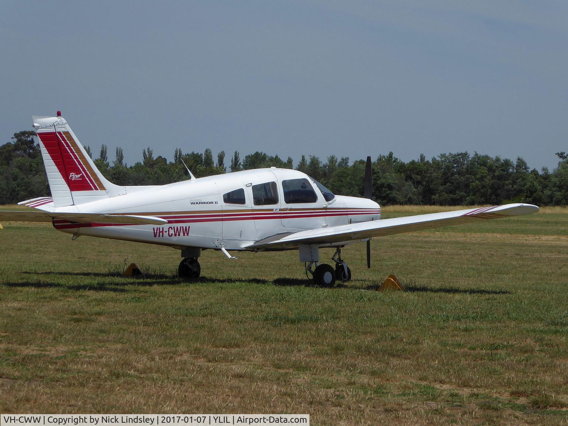 VH-CWW, 1981 Piper PA-28-161 C/N 28-8116155, Piper PA 28