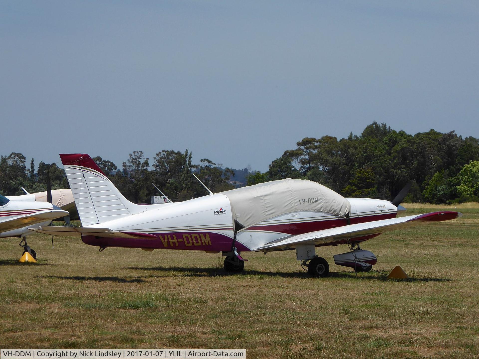VH-DDM, 1996 Piper PA-28-181 C/N 2843060, PIPER PA 28