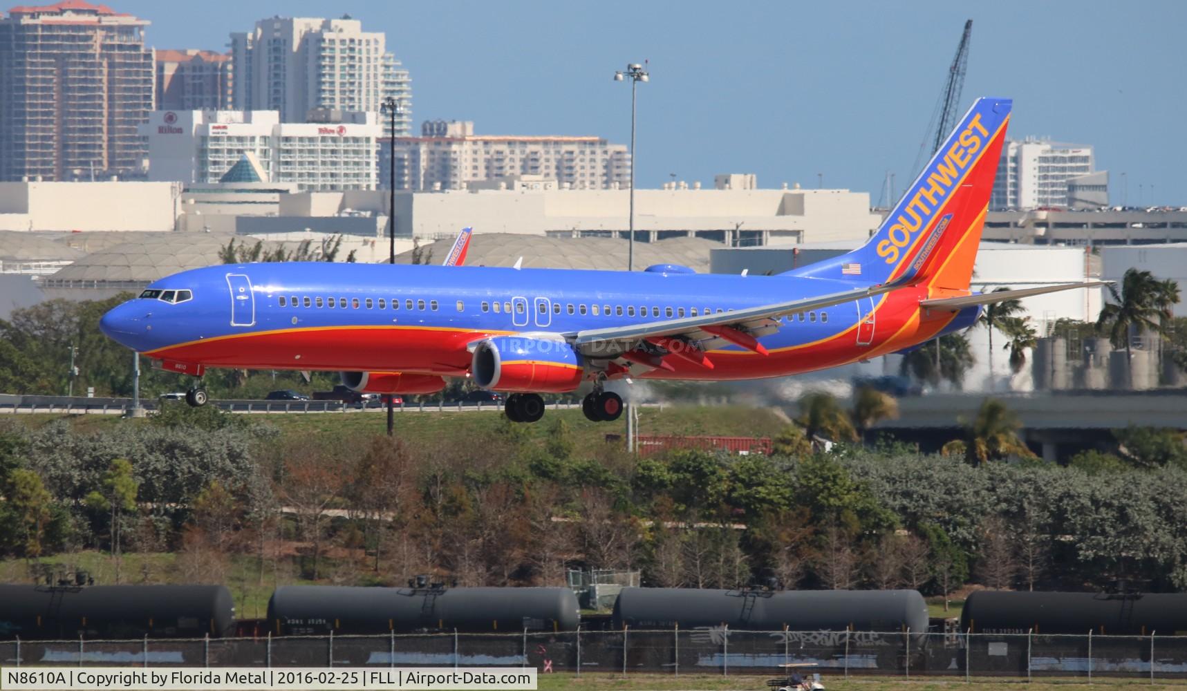 N8610A, 2013 Boeing 737-8H4 C/N 36635, Southwest