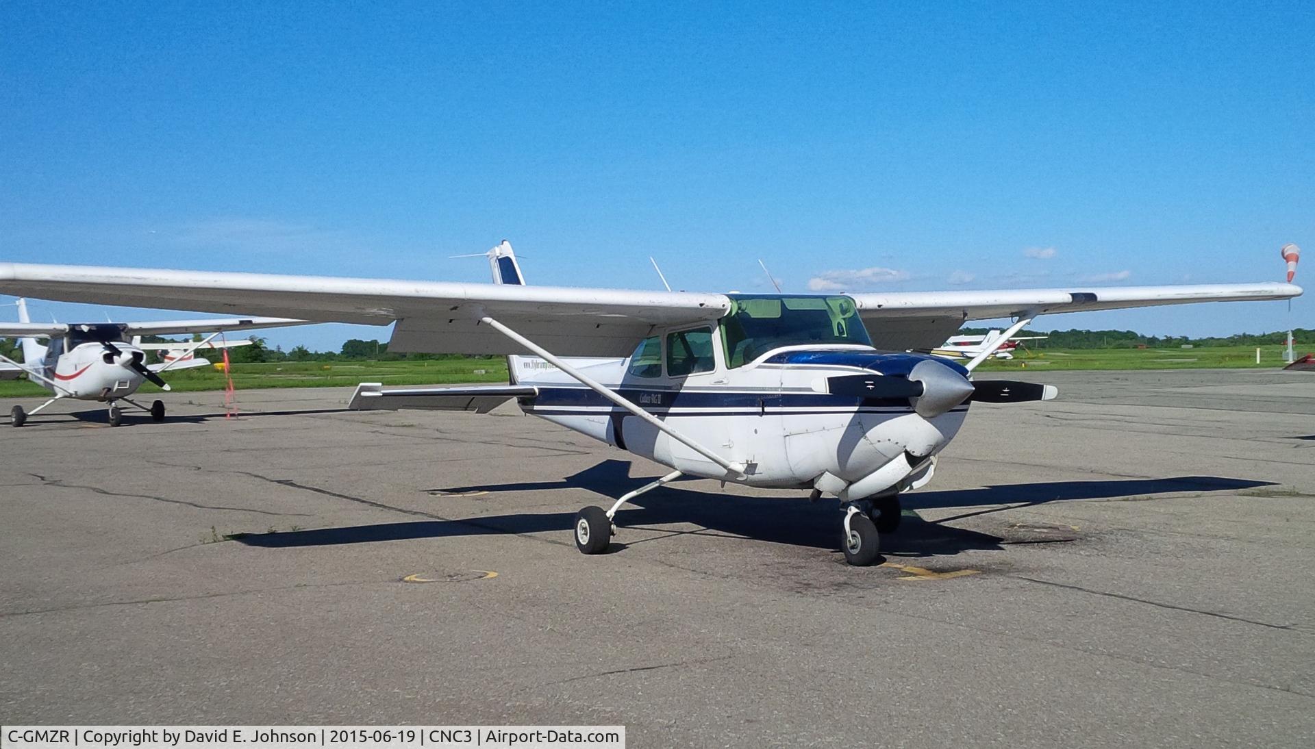 C-GMZR, 1981 Cessna 172RG Cutlass RG C/N 172RG0907, My favourite aircraft to fly.  It's flown away to Ohio
