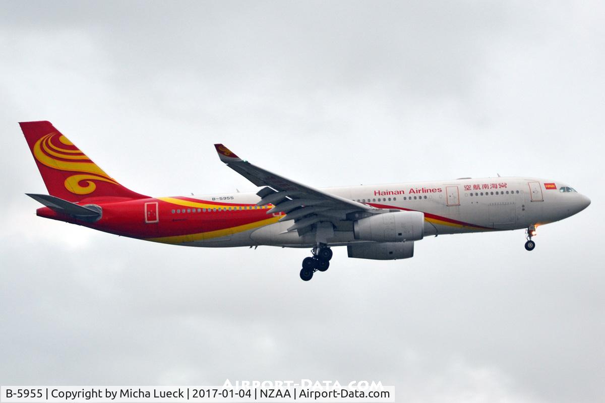 B-5955, 2014 Airbus A330-243 C/N 1558, Arrival on a rainy morning