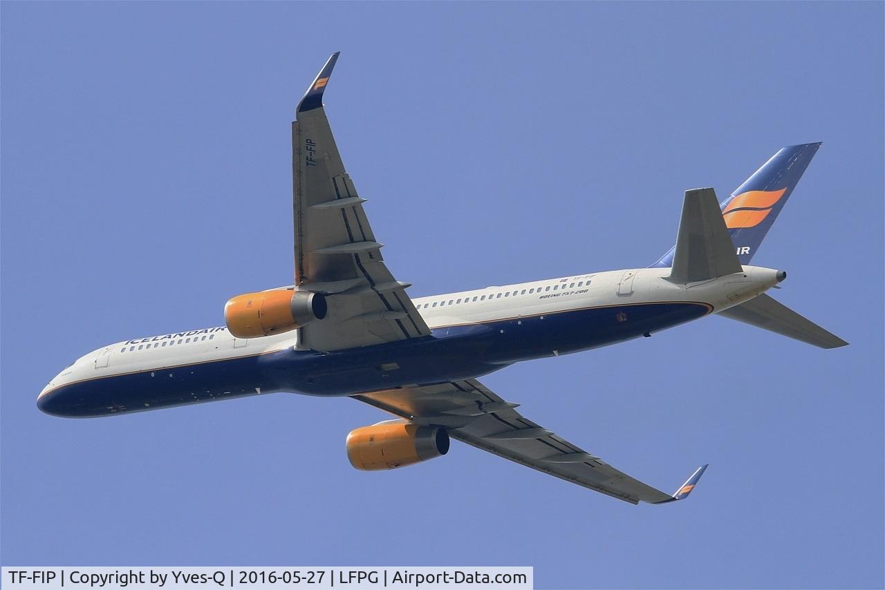 TF-FIP, 2000 Boeing 757-208 C/N 30423, Boeing 757-208, Take off rwy 27L, Roissy Charles De Gaulle airport (LFPG-CDG)