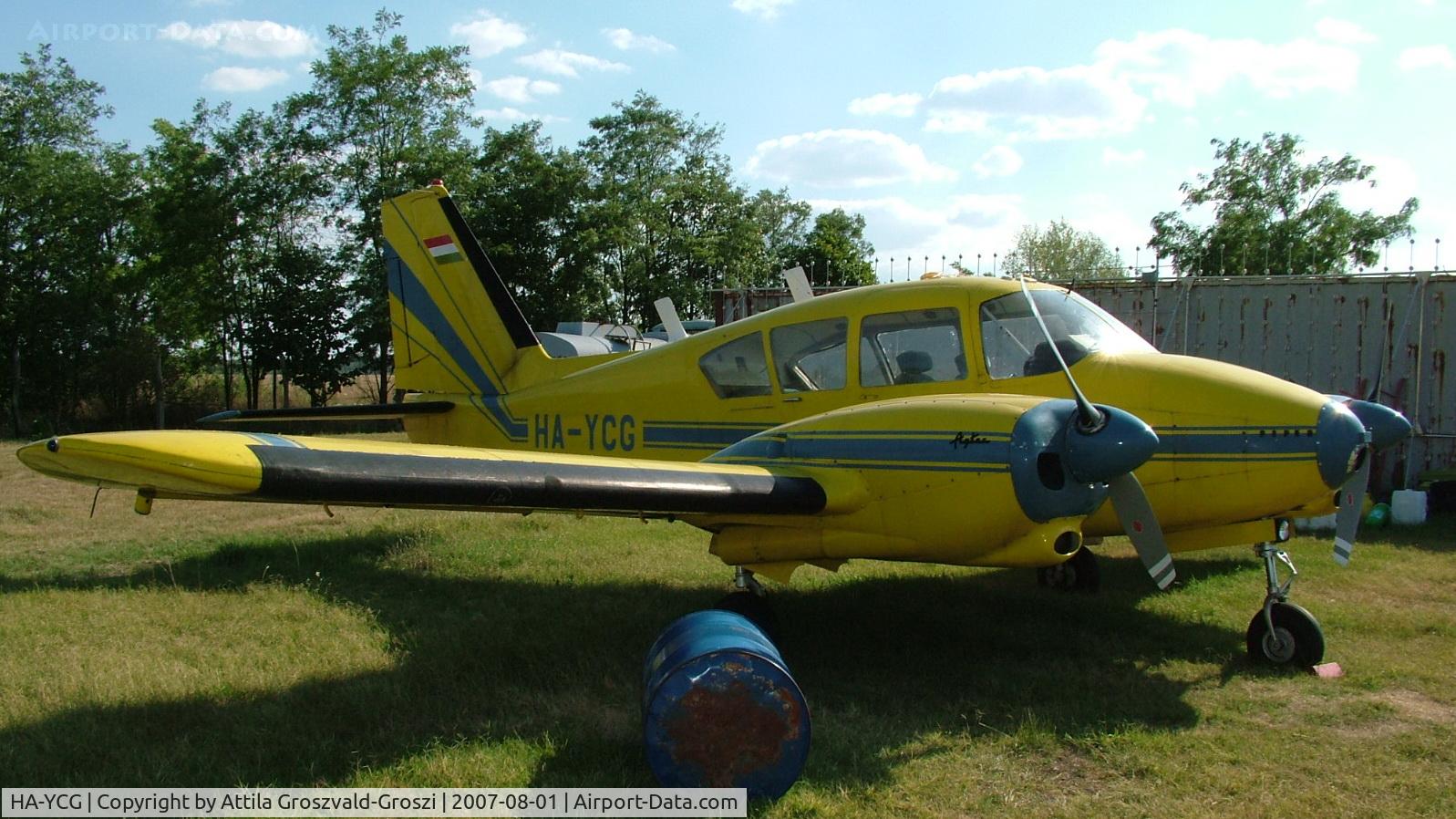HA-YCG, 1960 Piper PA-23-250 Aztec C/N 27-334, Siófok-Kiliti, Papkutapuszta Airfield, Hungary