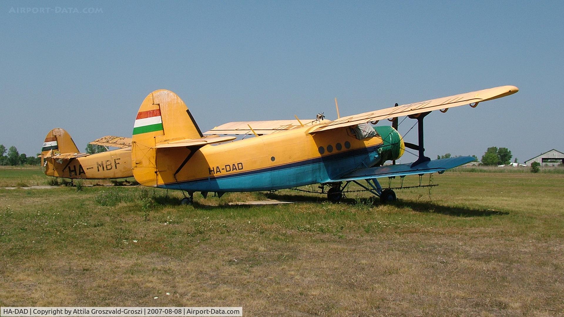 HA-DAD, 1971 PZL-Mielec An-2R C/N 1G122-14, Szarvas-Káka agricultural airport take-off field