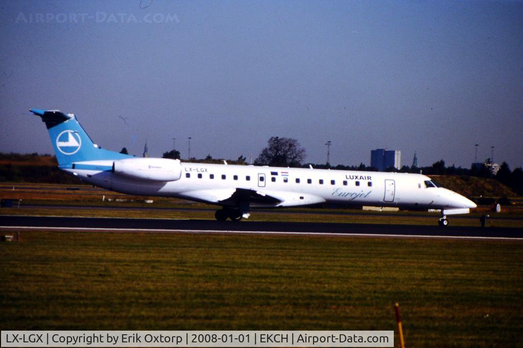 LX-LGX, 1999 Embraer EMB-145LU (ERJ-145LU) C/N 145147, LX-LGX in CPH JUL99