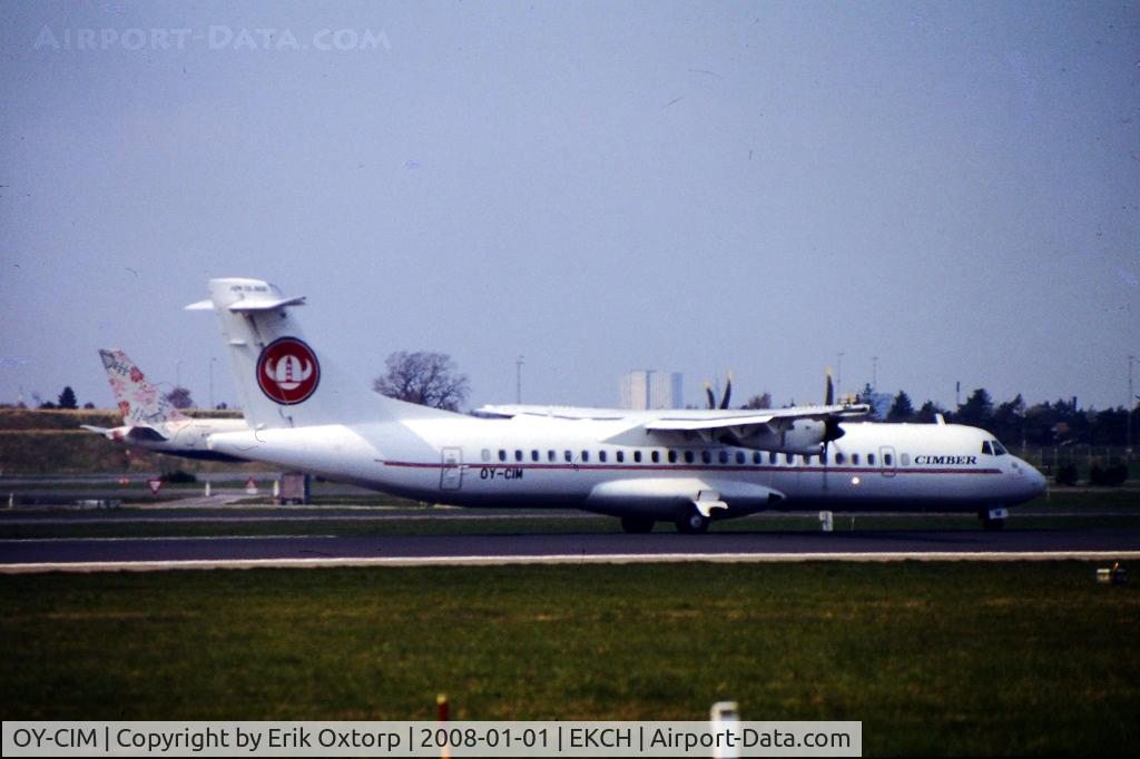 OY-CIM, 1995 ATR 72-212A C/N 468, OY-CIM in CPH APR99