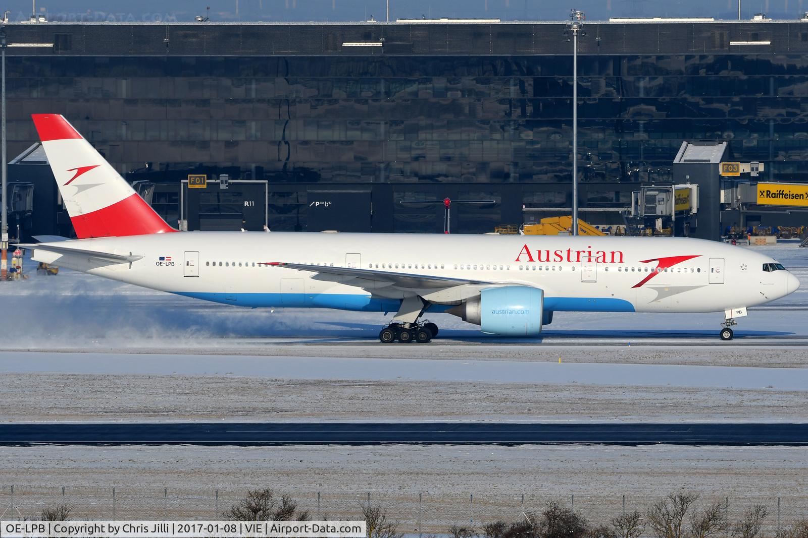 OE-LPB, 1998 Boeing 777-2Z9/ER C/N 28699, Austrian Airlines
