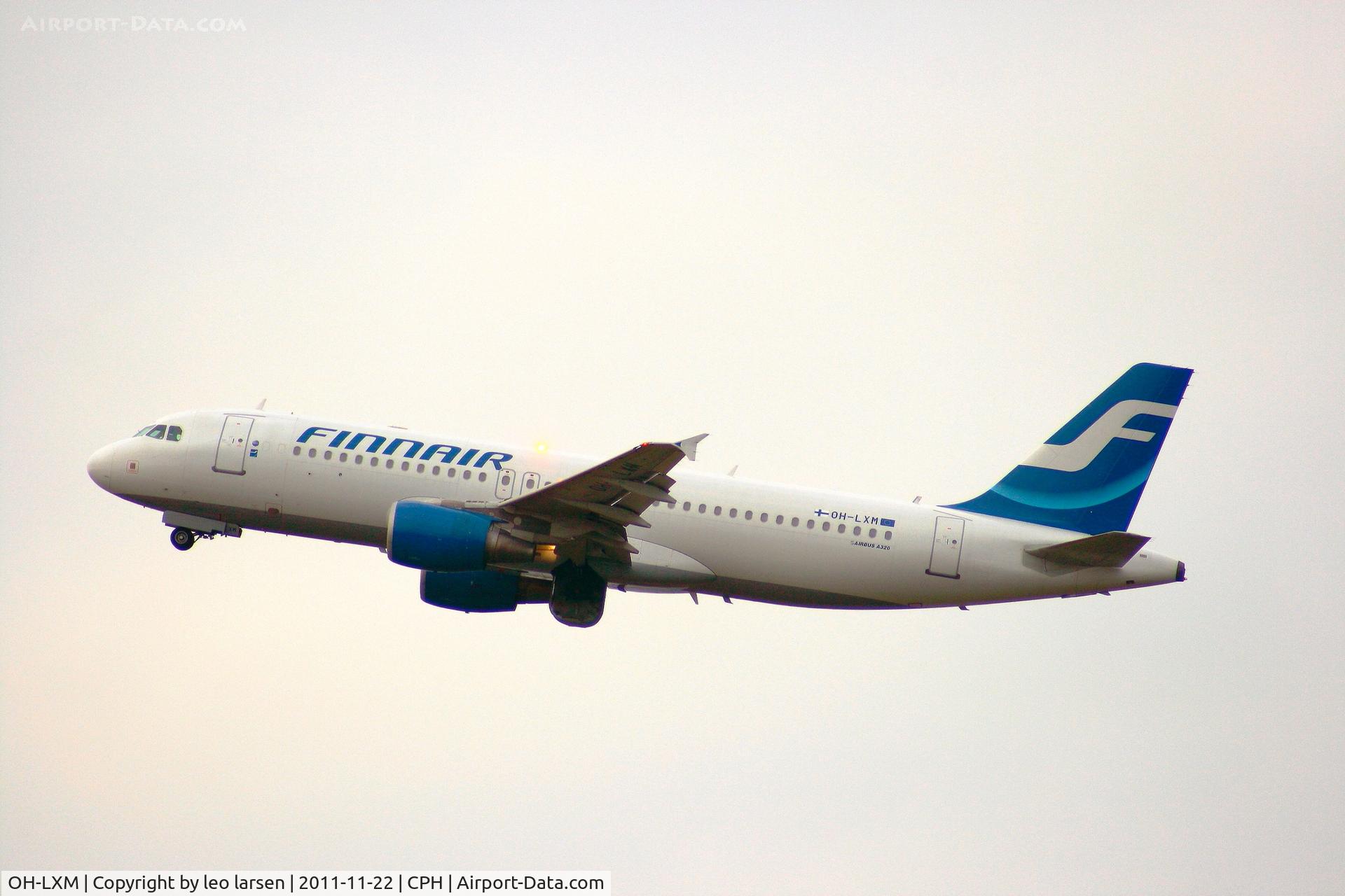 OH-LXM, 2003 Airbus A320-214 C/N 2154, Copenhagen 22.11.2011