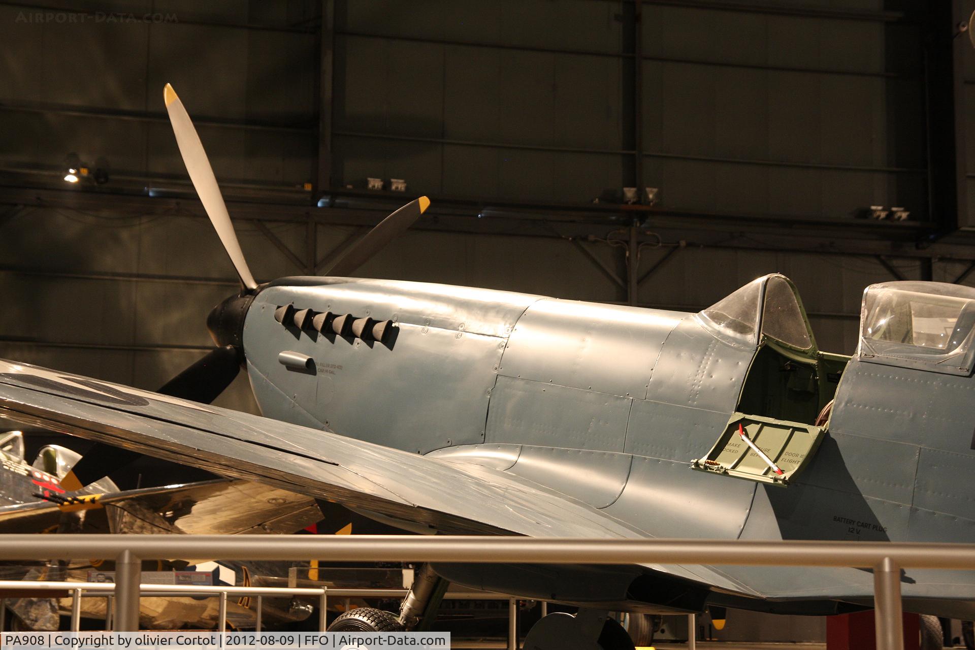 PA908, Supermarine 365 Spitfire PR.XI C/N 6S/417723, recon Spitfire