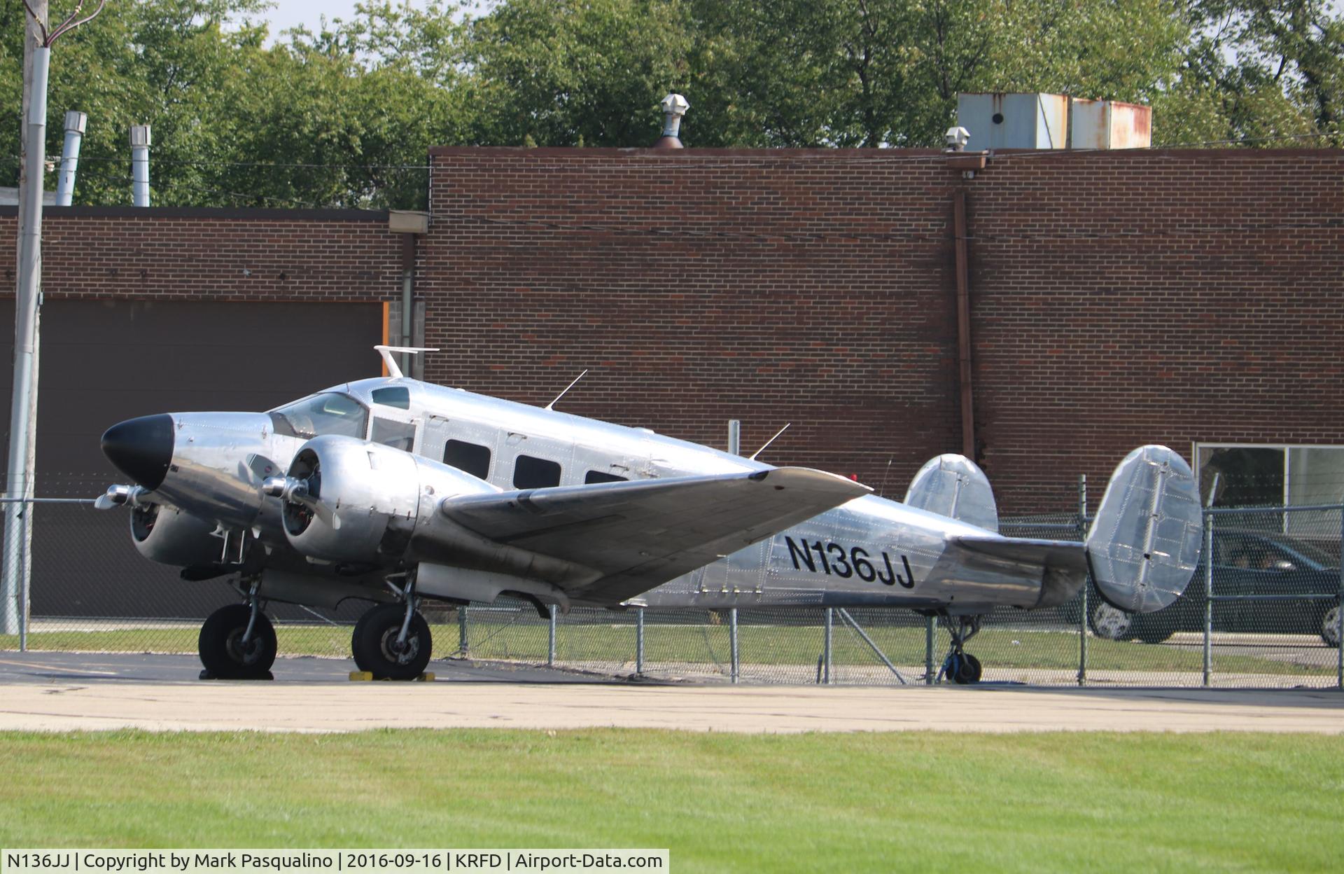 N136JJ, 1957 Beech E18S C/N BA-318, Beech E18S