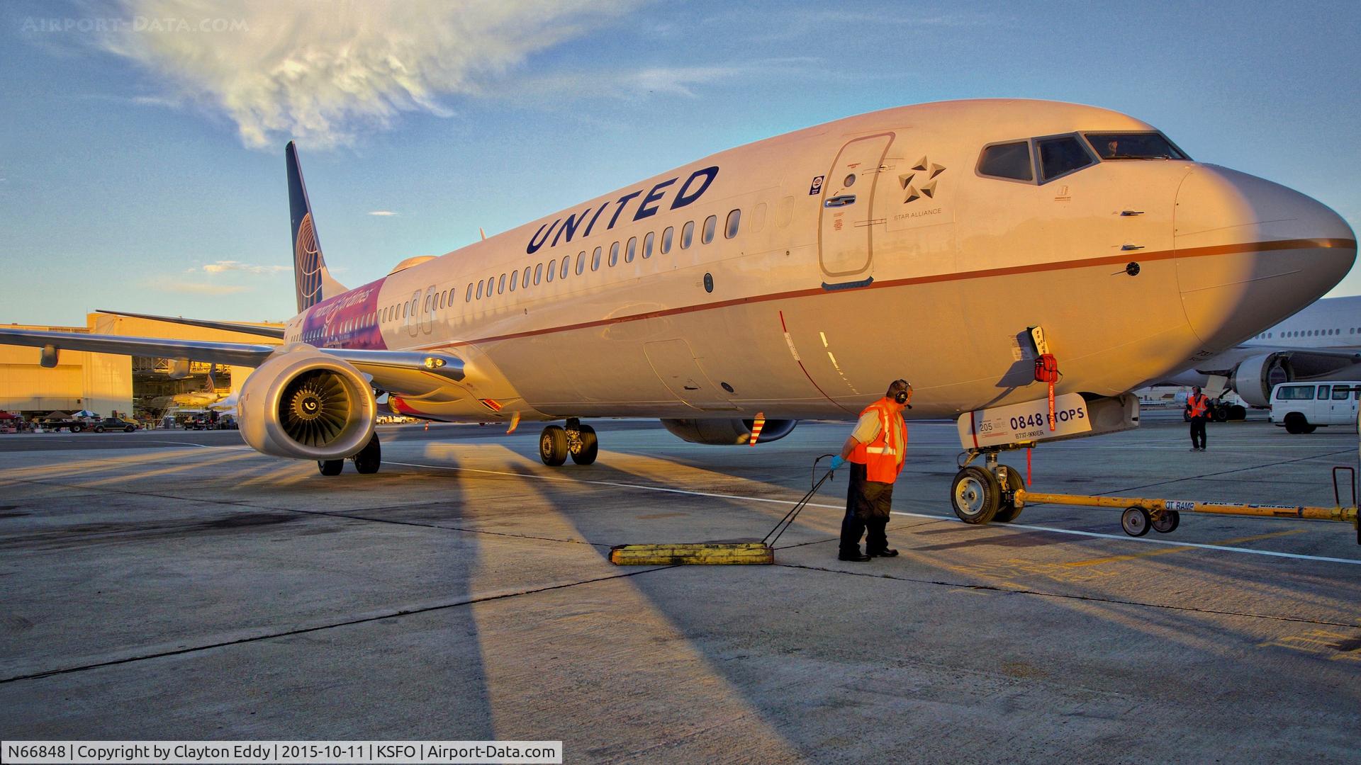 N66848, 2015 Boeing 737-924/ER C/N 42188, SFO 2015