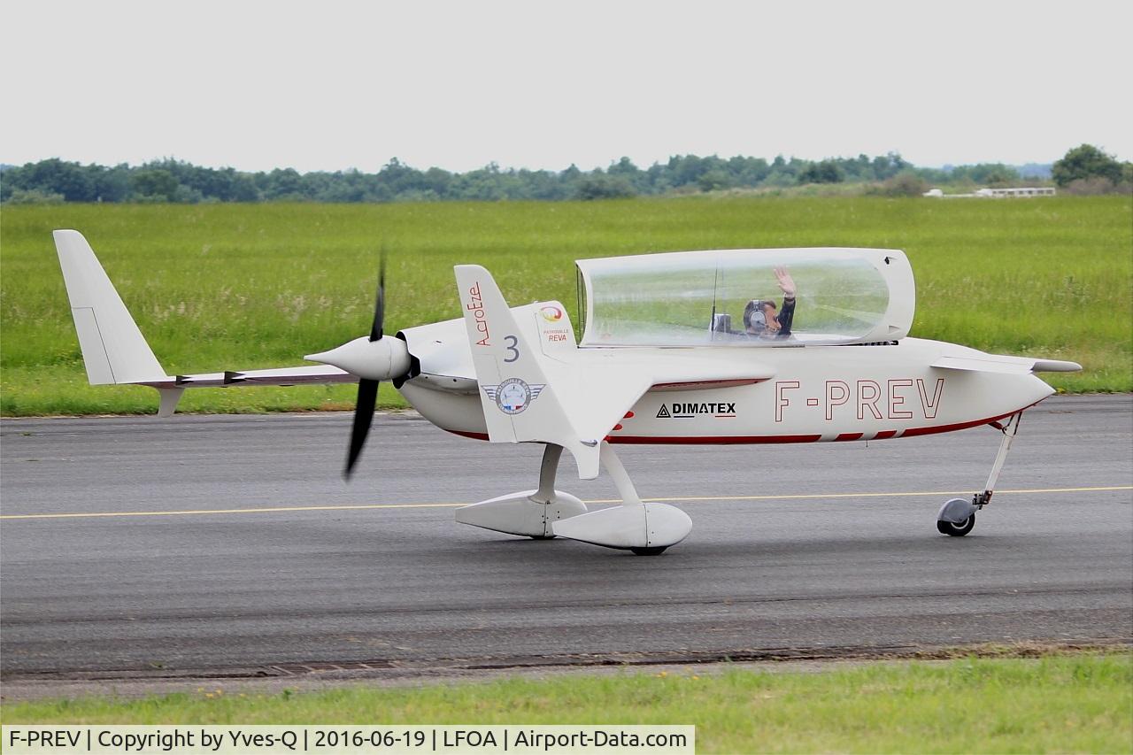 F-PREV, Rutan VariEze C/N 1961, Rutan VariEze, Taxiing to holding point rwy 24, Avord Air Base 702 (LFOA) Open day 2016