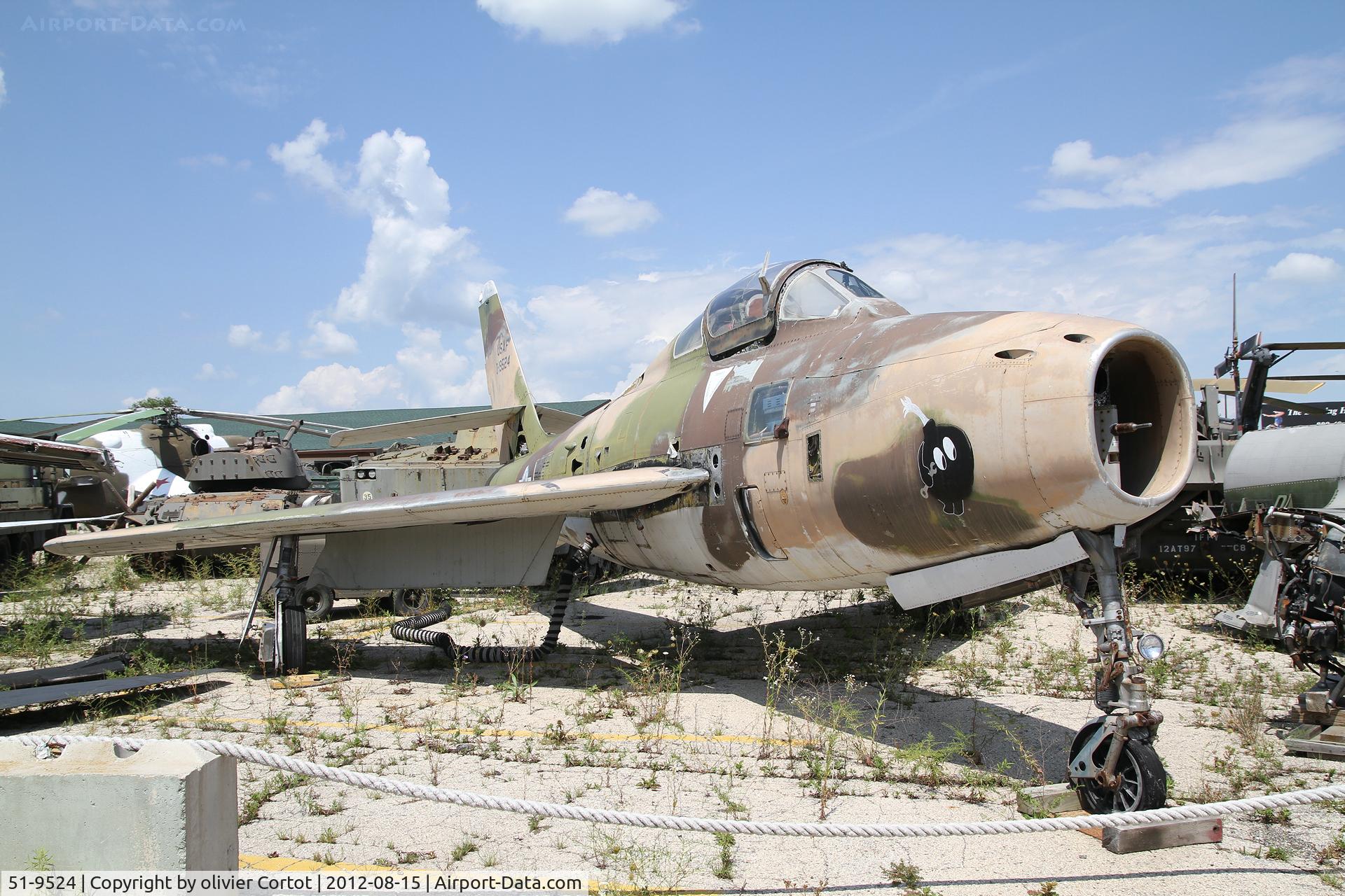 51-9524, 1951 General Motors F-84F Thunderstreak C/N Not found 51-9524, Russel military boneyard