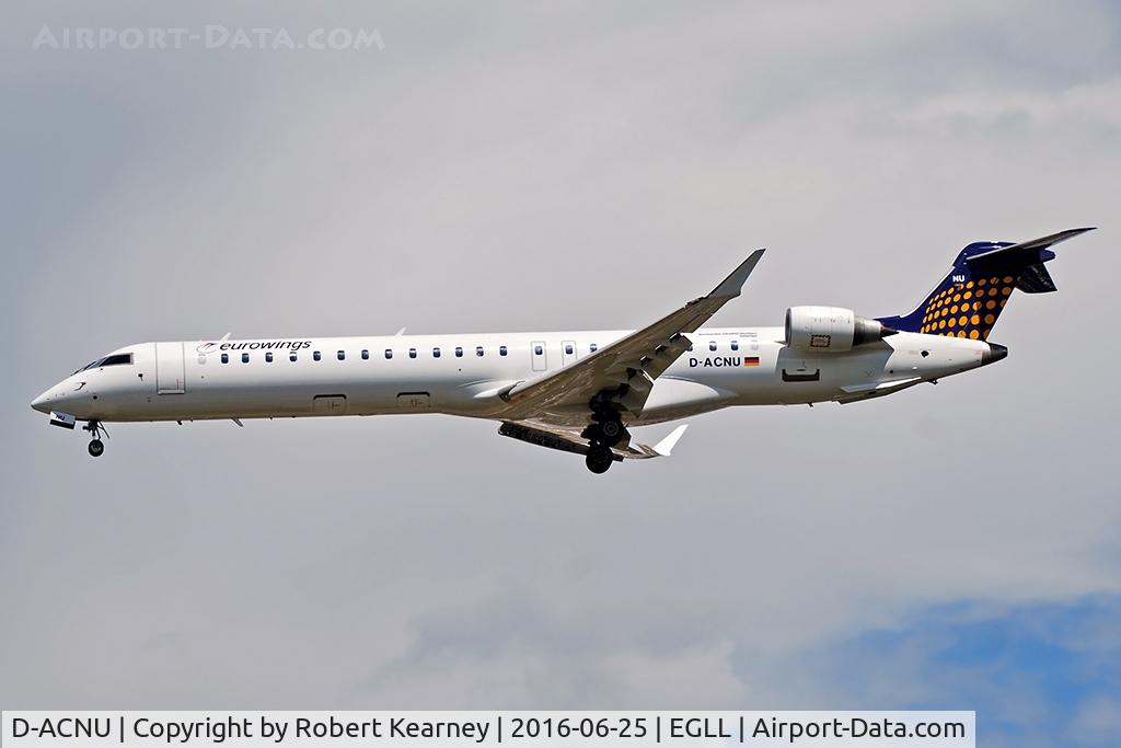 D-ACNU, 2011 Bombardier CRJ-900 NG (CL-600-2D24) C/N 15265, Arriving 27L