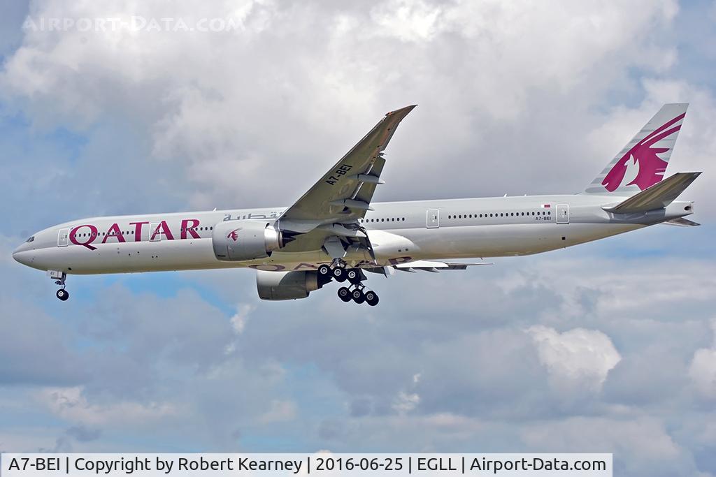 A7-BEI, 2016 Boeing 777-3DZ/ER C/N 60335, Arriving 27L