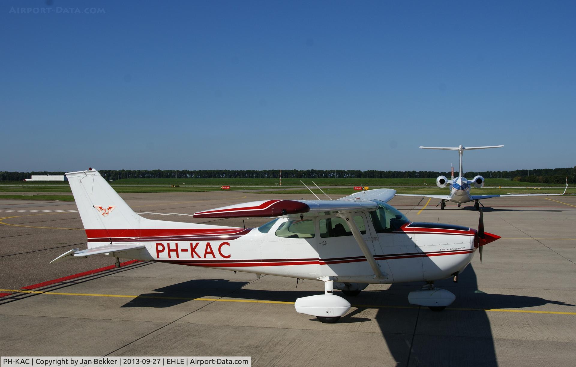 PH-KAC, 1974 Cessna 172M C/N 17262999, Lelystad Airport