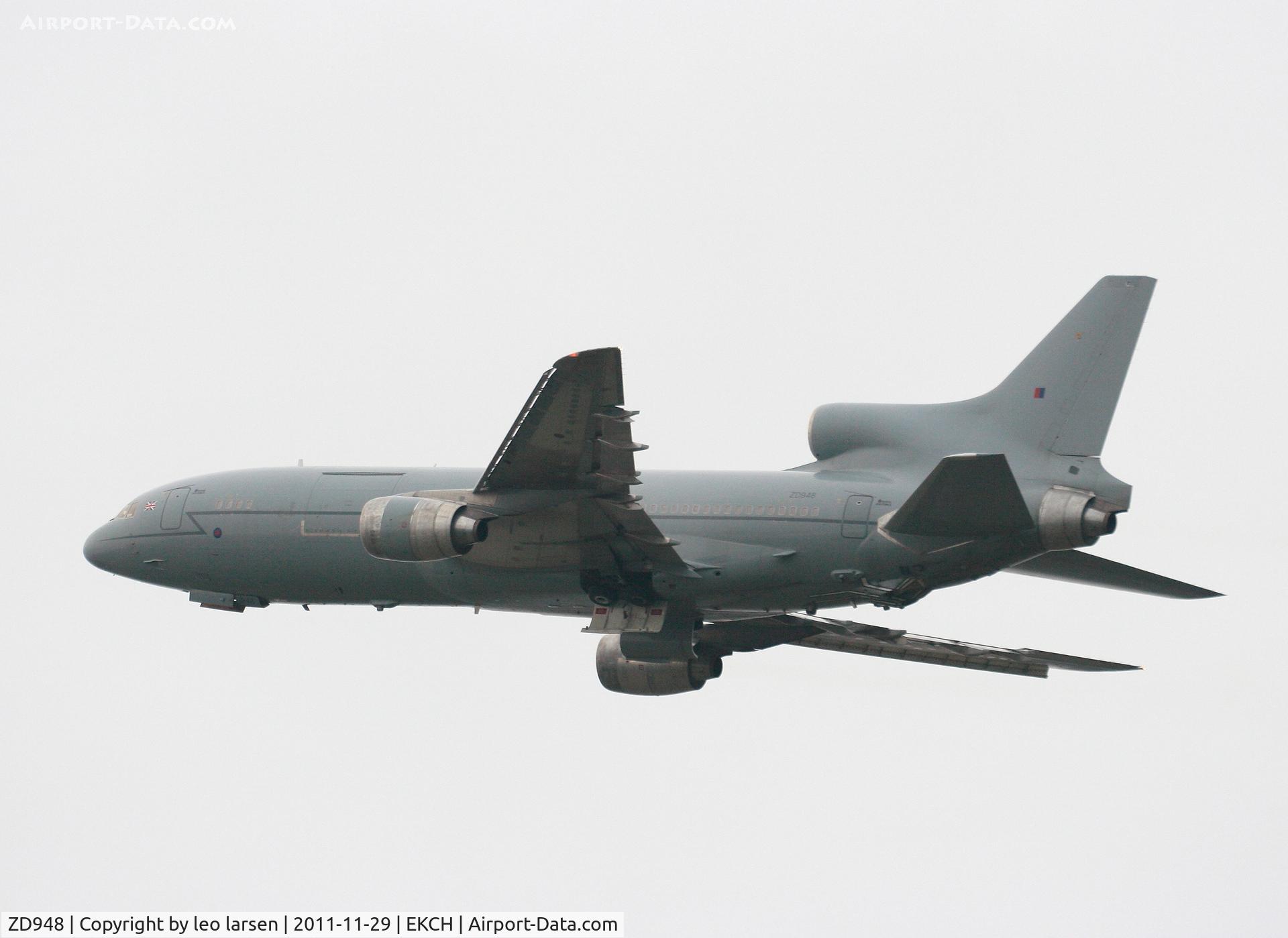 ZD948, 1980 Lockheed L-1011-385-3 TriStar K1 (500) C/N 193V-1157, Copenhagen 29.11.2011