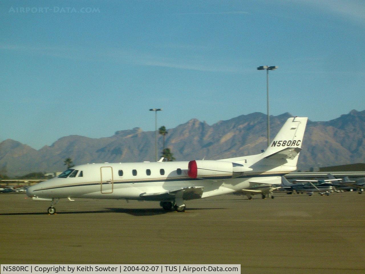 N580RC, 2001 Cessna 560XL C/N 560-5166, Parked up