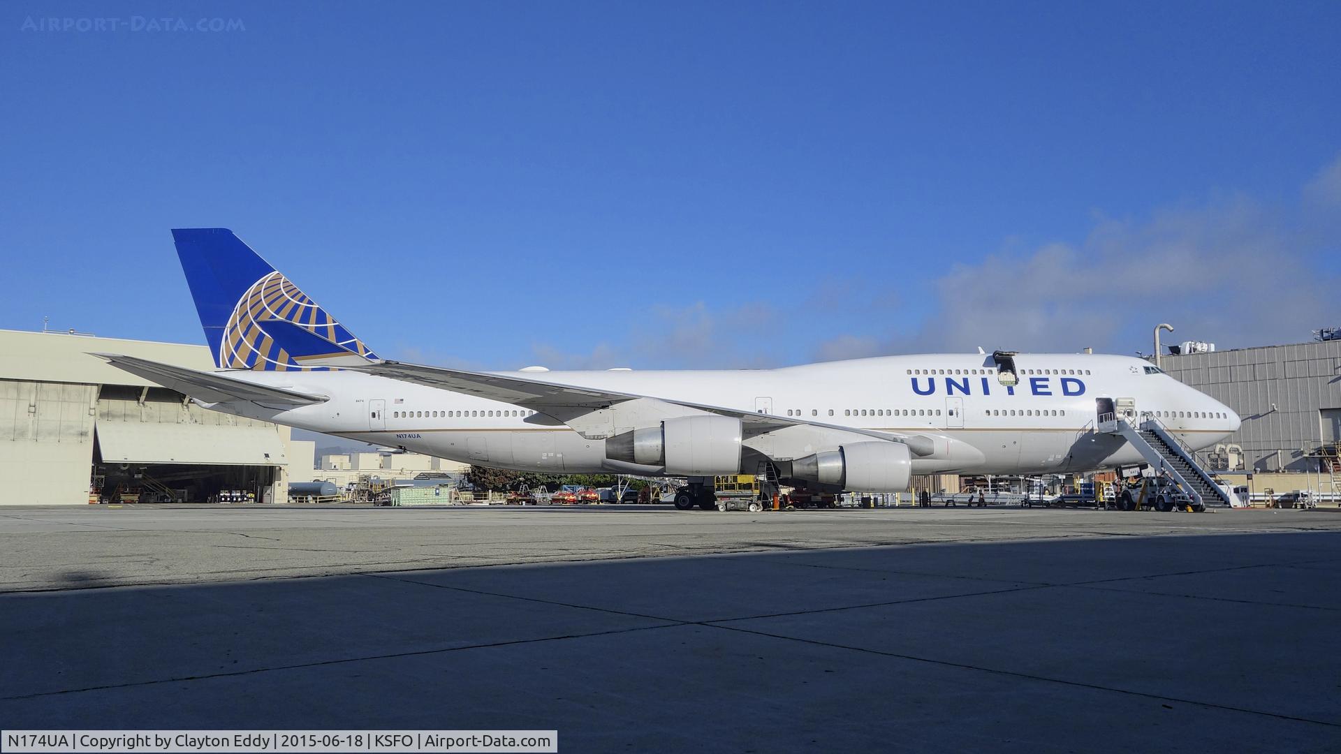 N174UA, 1990 Boeing 747-422 C/N 24381, SFO 2015