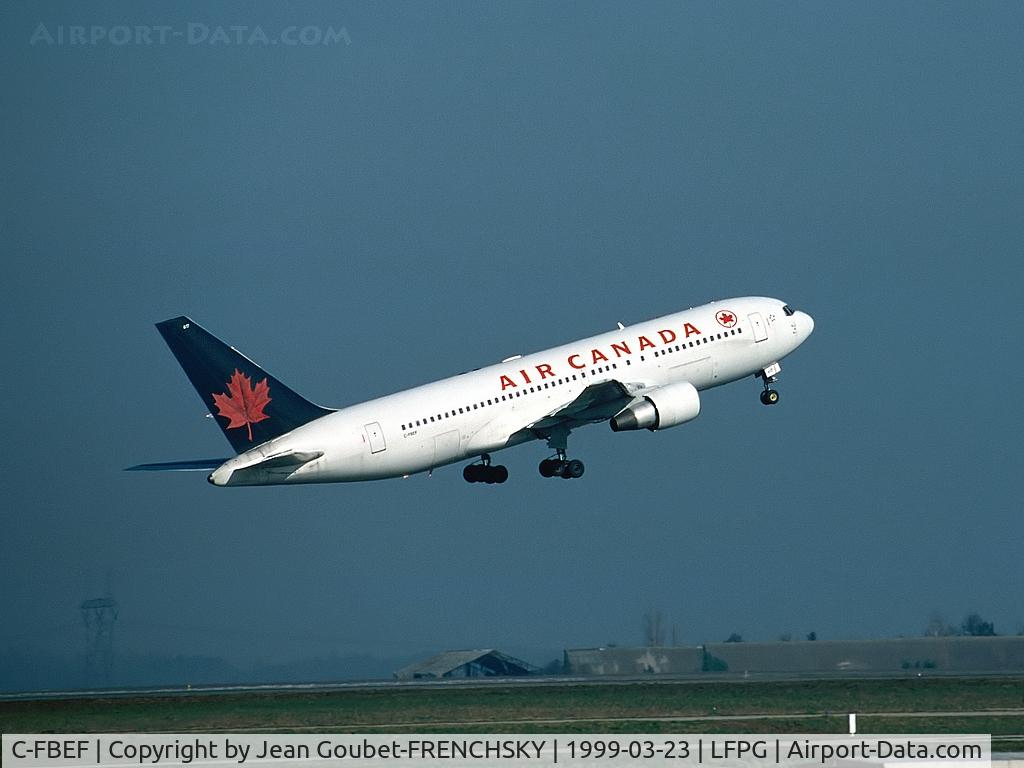 C-FBEF, 1989 Boeing 767-233 C/N 24323, Air Canada take off at CDG, stored 10/08 ROW, canx 04/27/12