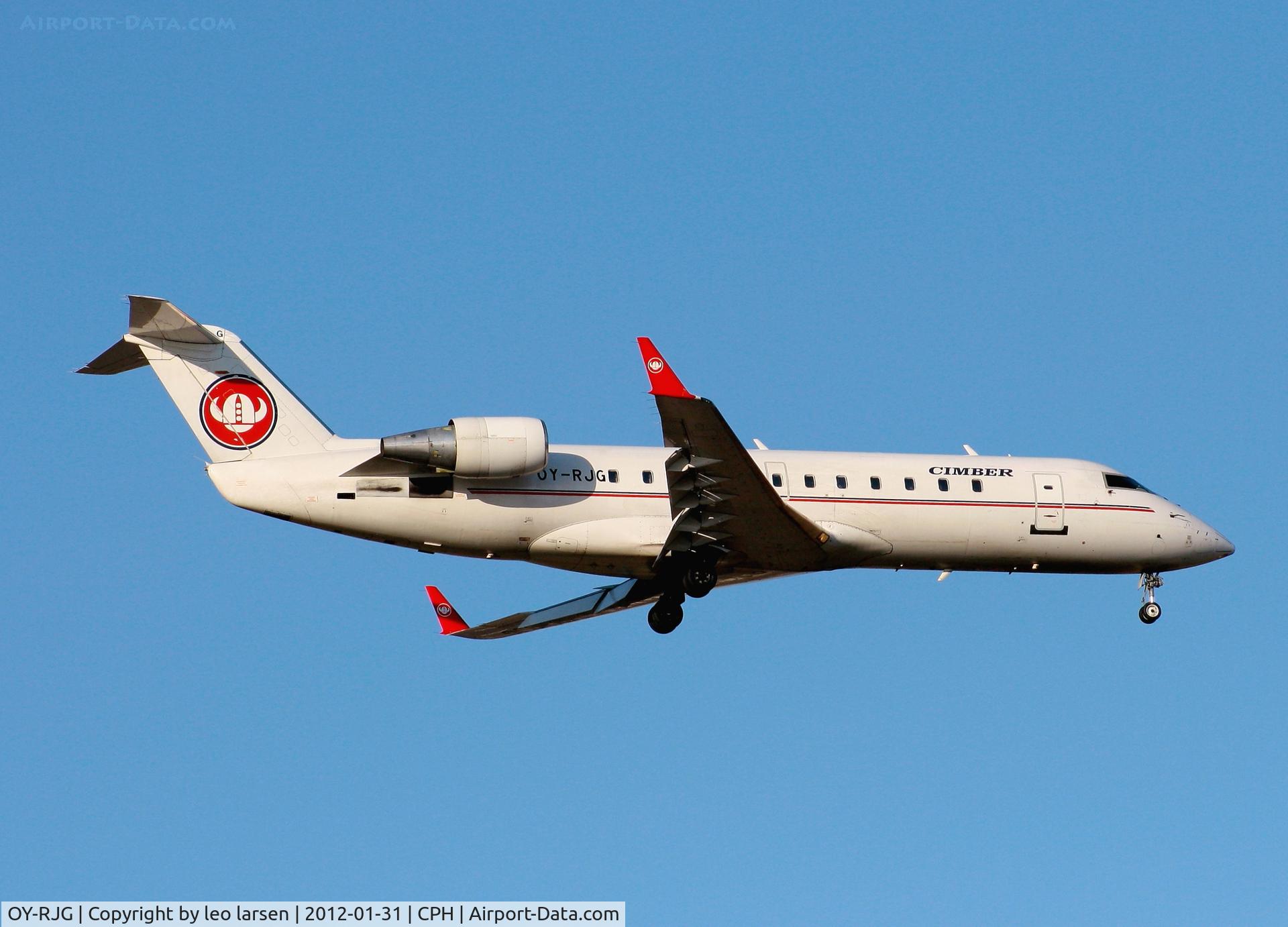 OY-RJG, 1996 Canadair CRJ-200LR (CL-600-2B19) C/N 7104, Copenhagen 31.1.2012