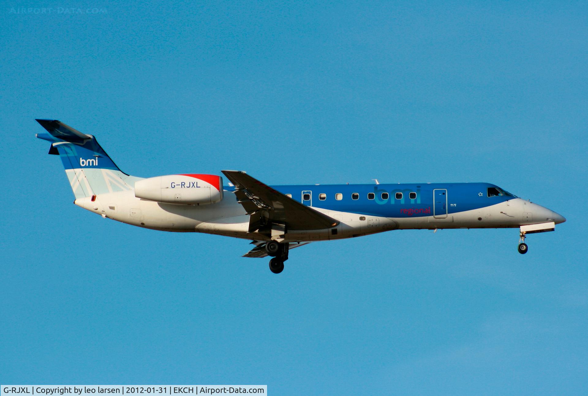 G-RJXL, 2001 Embraer ERJ-135ER (EMB-135ER) C/N 145376, Copenhagen 31.1.2012