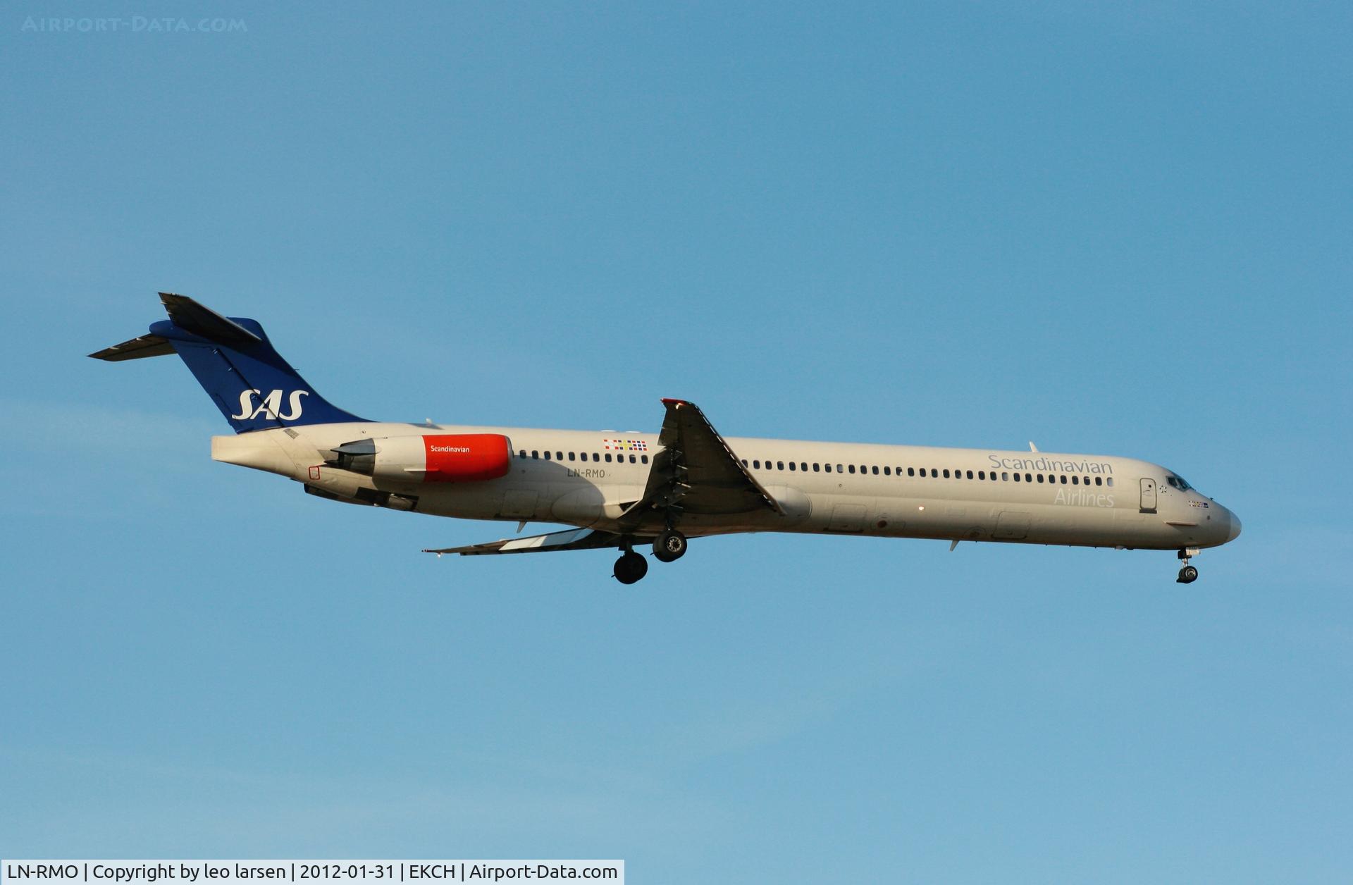 LN-RMO, 1991 McDonnell Douglas MD-81 (DC-9-81) C/N 53315, Copenhagen 31.1.2012