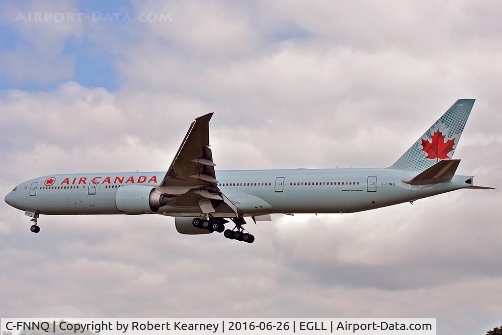 C-FNNQ, 2013 Boeing 777-333/ER C/N 43251, Arriving 27L
