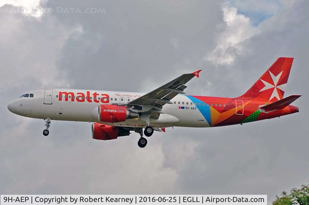 9H-AEP, 2007 Airbus A320-214 C/N 3056, Arriving 27L