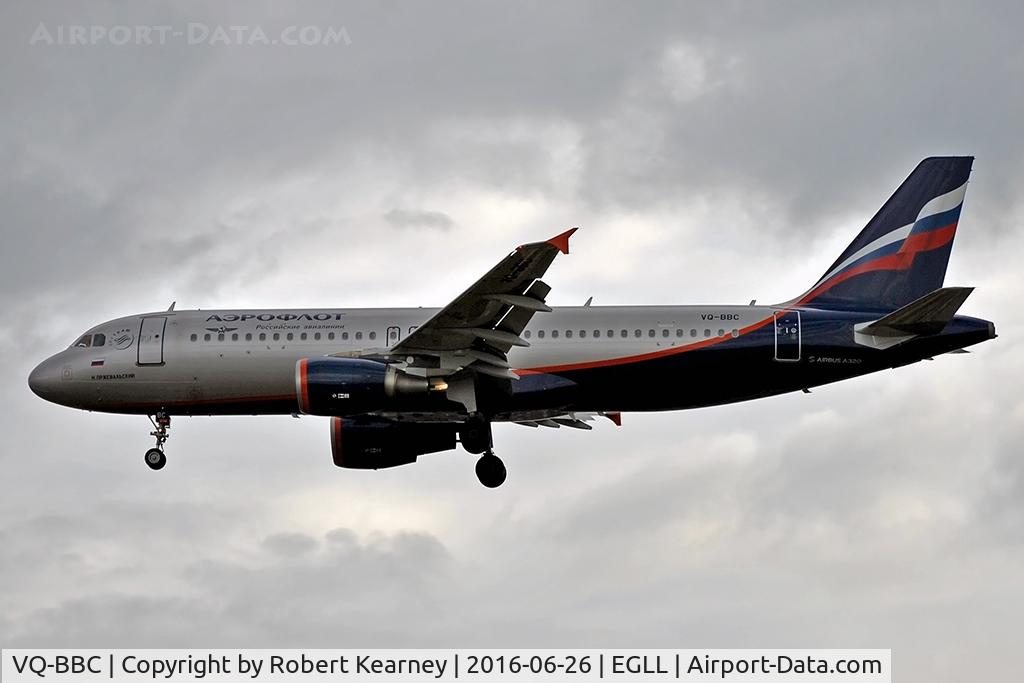 VQ-BBC, 2009 Airbus A320-214 C/N 3835, Arriving 27L
