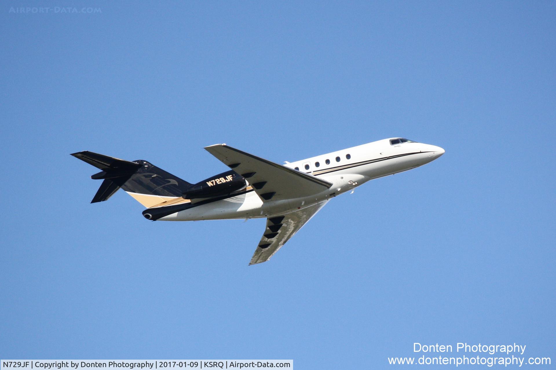 N729JF, 2009 Hawker Beechcraft 4000 C/N RC-32, Raytheon Hawker 4000 (N729JF) departs Sarasota-Bradenton International Airport