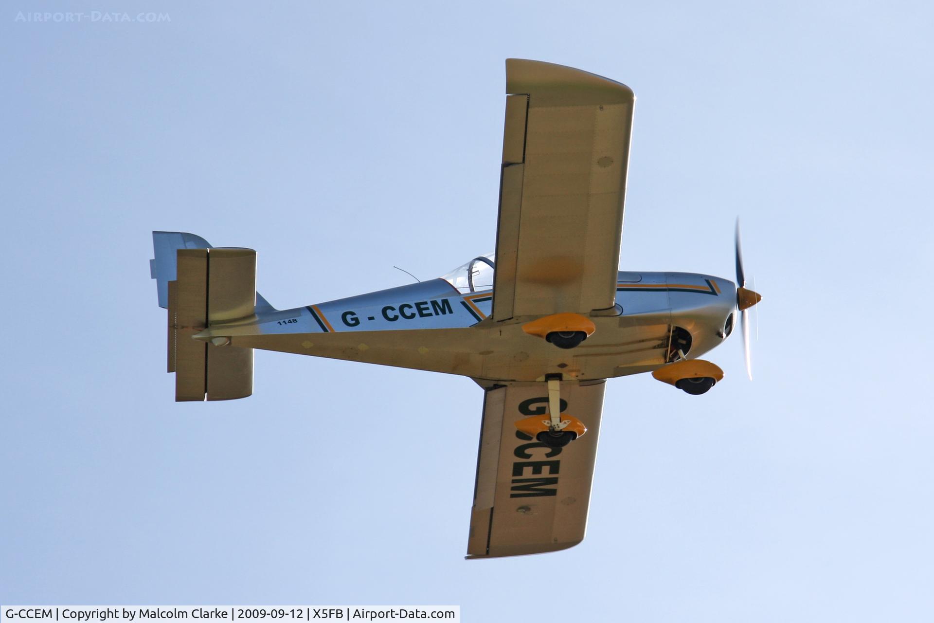 G-CCEM, 2003 Aerotechnik EV-97A Eurostar C/N PFA 315-13987, Aerotechnik EV-97A, Fishburn Airfield, September 12th 2009
