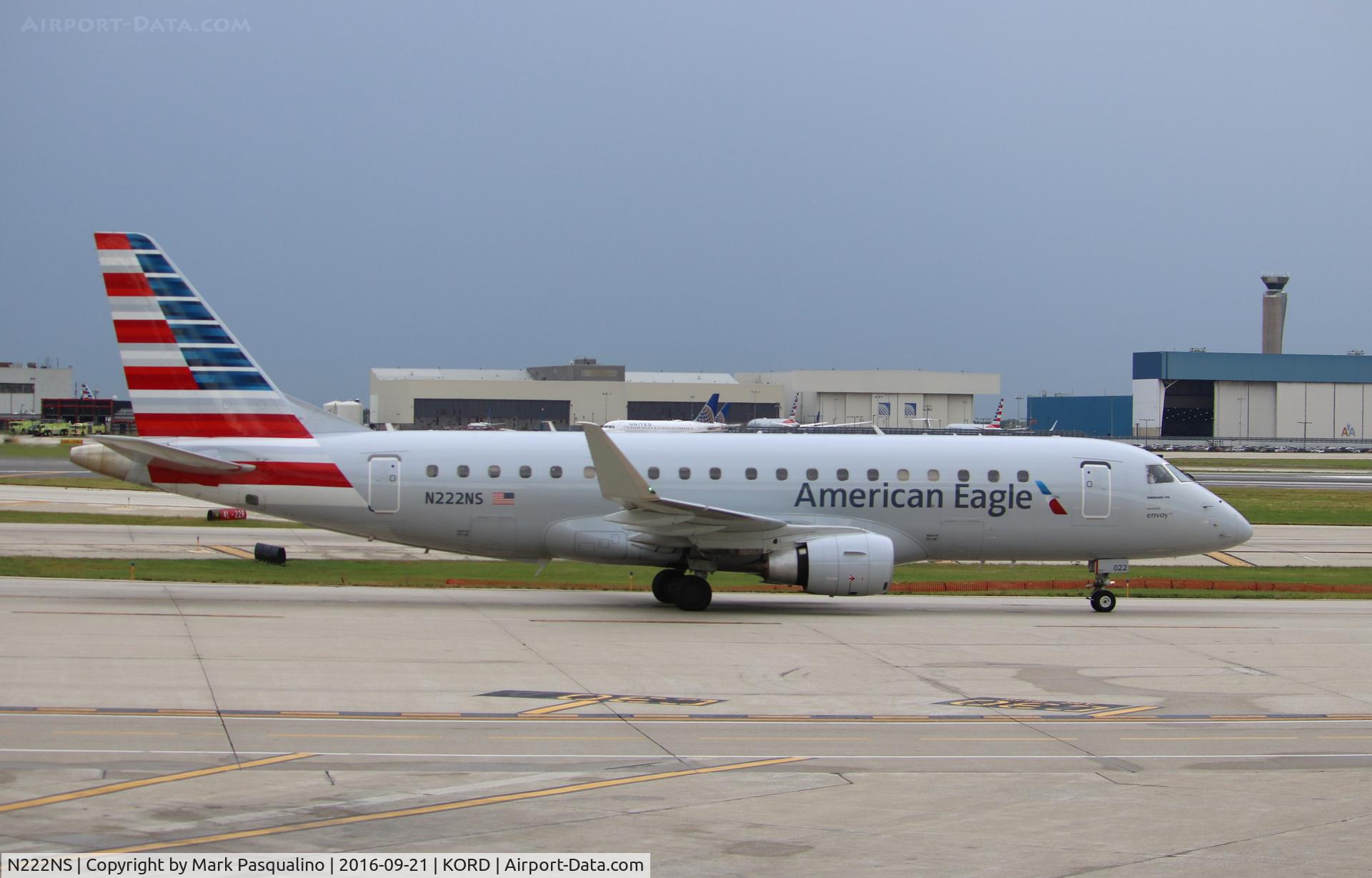 N222NS, 2015 Embraer 175LR (ERJ-170-200LR) C/N 17000528, ERJ 170-200 LR
