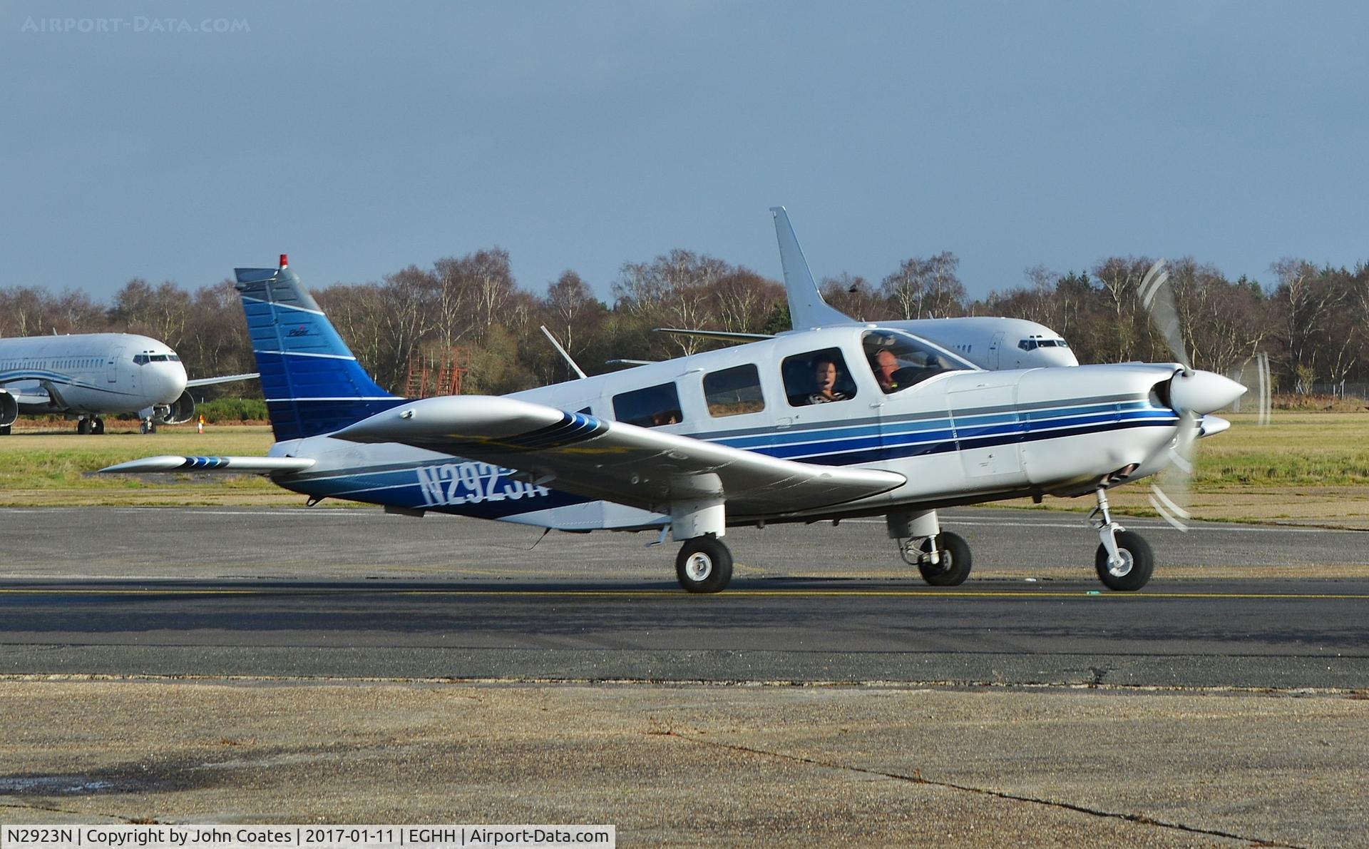 N2923N, 1979 Piper PA-32-300 Cherokee Six Cherokee Six C/N 32-7940207, Taxiing to depart
