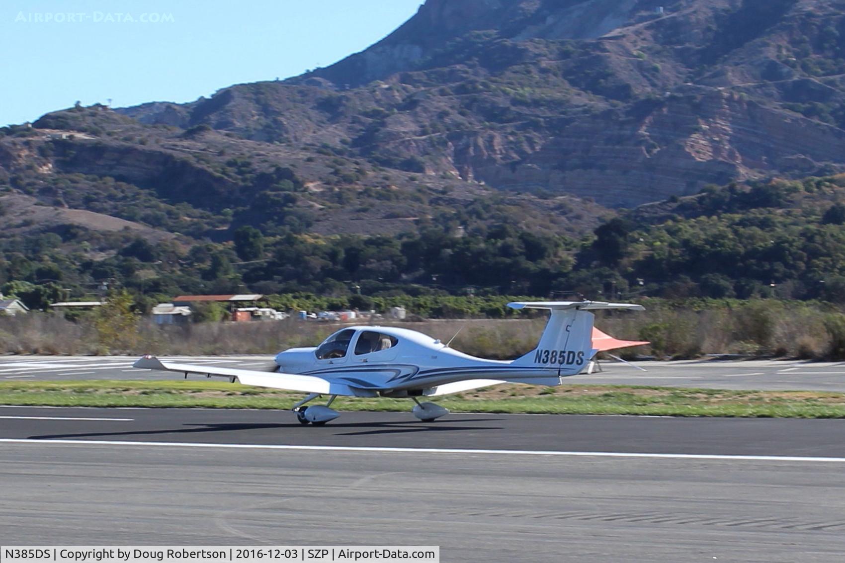 N385DS, Diamond DA-40 XLS Diamond Star C/N 40.1038, Diamond Acft. Inds. DA40-XLS DIAMOND STAR, Lycoming IO-360-MIA 180 Hp, Platinum Edition with all extras including air-conditioning, landing roll Rwy 04